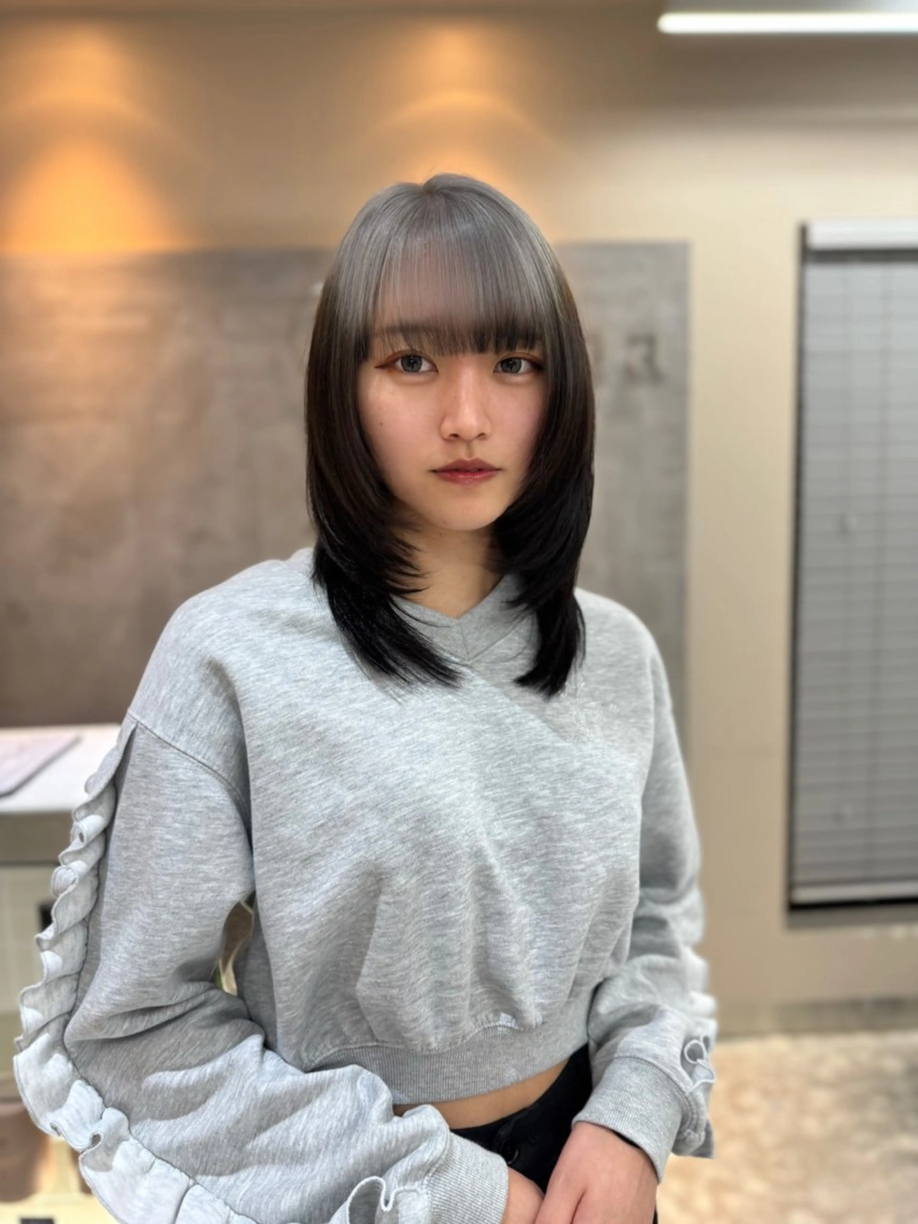 ミディアム カラー ブラウンカラー ダークブラウン シルバー レイヤーカット カット ヘアカラー トリートメント Zina梅田茶屋町所属・Mayu💖 Zina梅田茶屋町のヘアスタイル