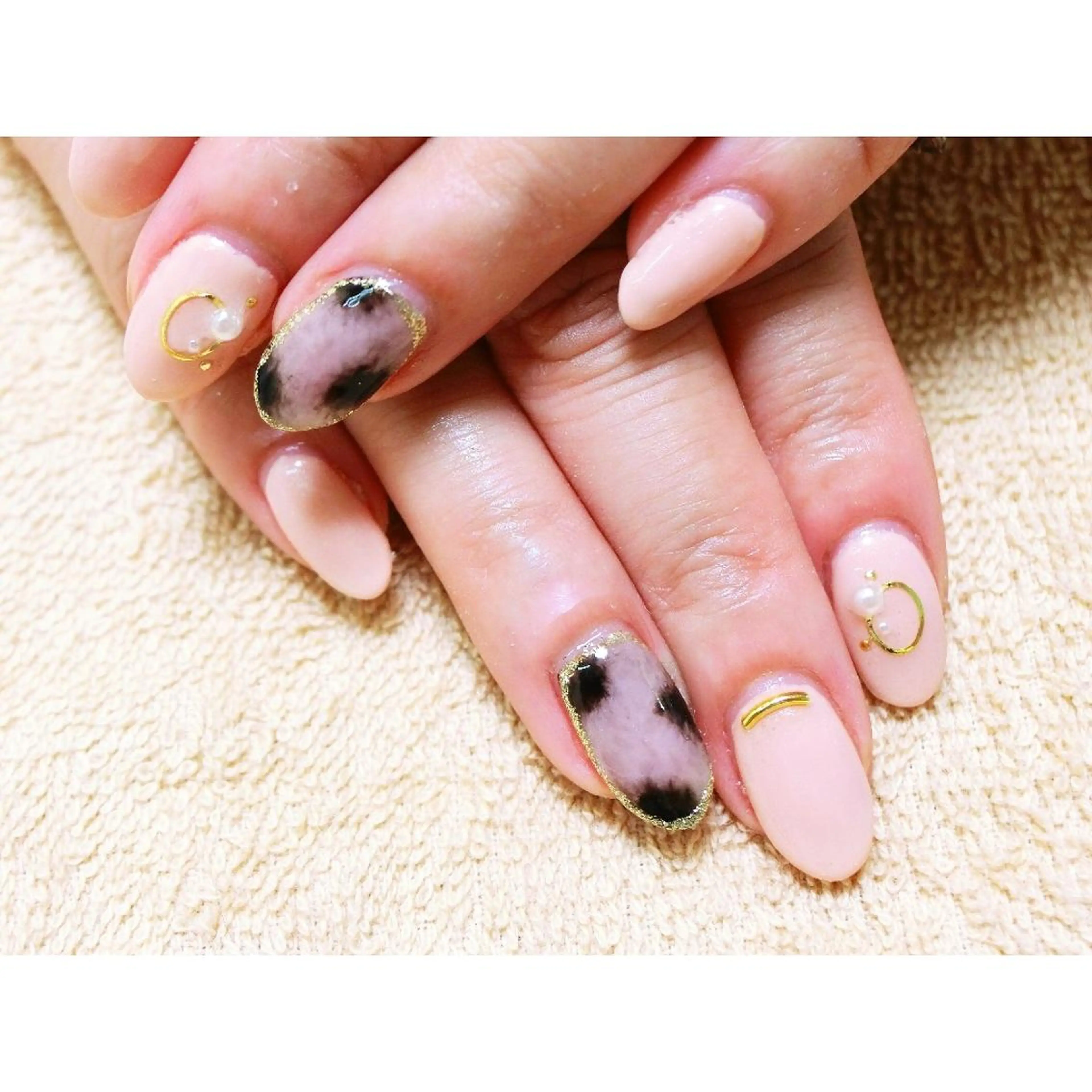 ネイル 痛ネイル/ワンホン/ フィルイン/長さだしのネイルデザイン