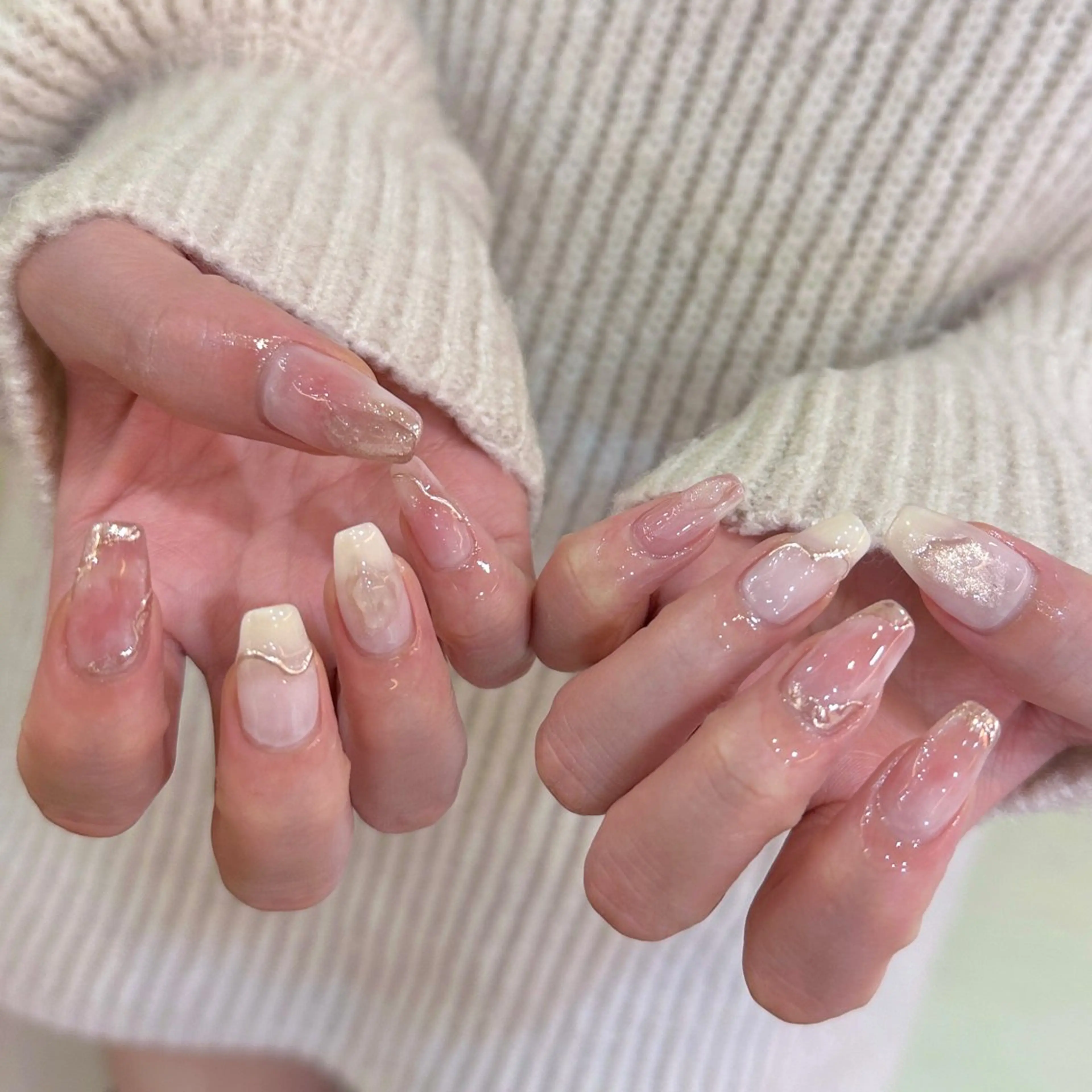 ネイル ハンドネイル 𝕄𝕚𝕪𝕦🤍 自由が丘⌇パラジェルのネイルデザイン