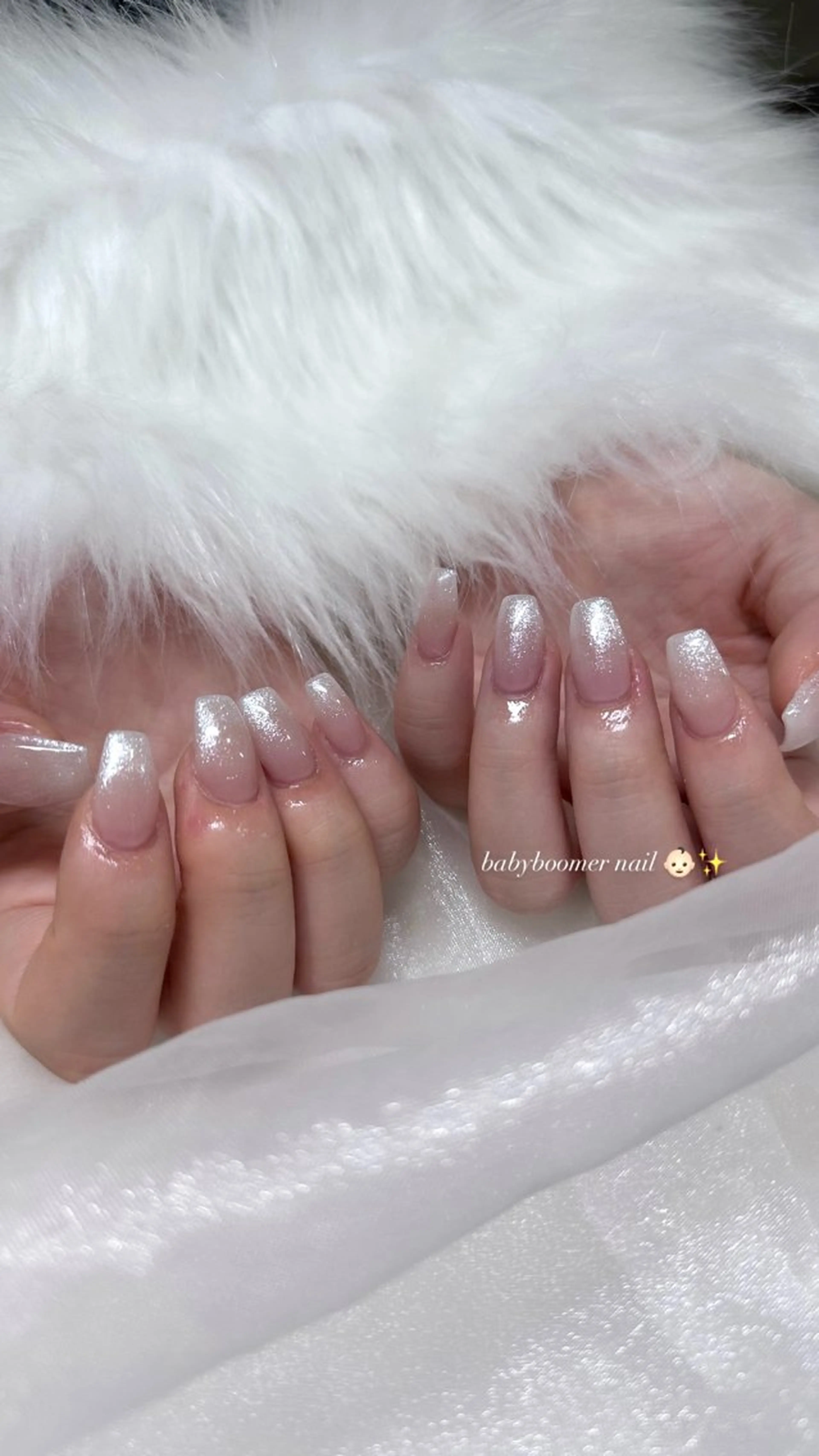 ネイル キラキラネイル 韓国ネイル ワンホンネイル 冬ネイル ume hairsalon所属・nono/ 熊取ﾈｲﾙｻﾛﾝのネイルデザイン