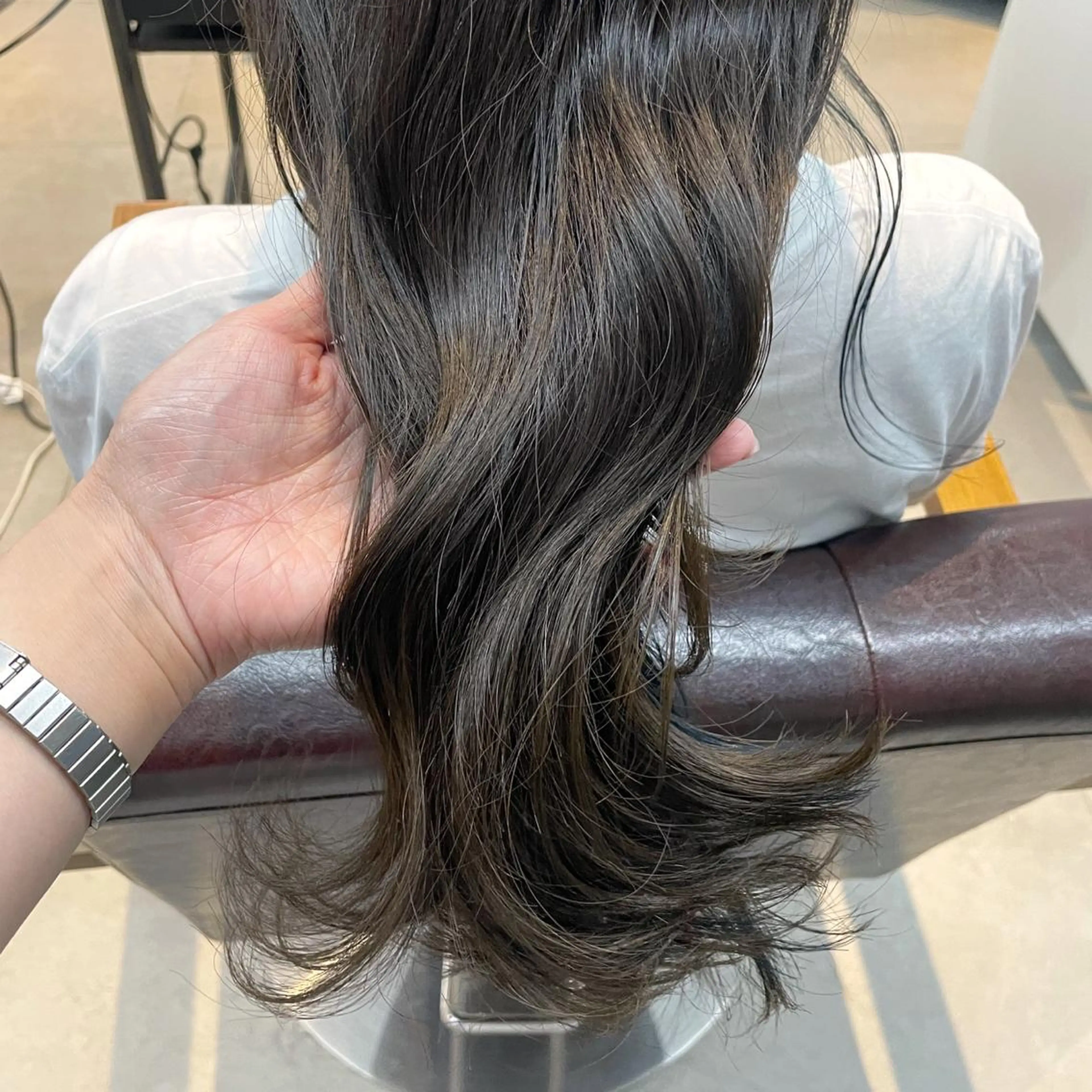 ロング カラー レイヤー/髪質改善カ ラ-🤍津田奈々美‎のヘアスタイル
