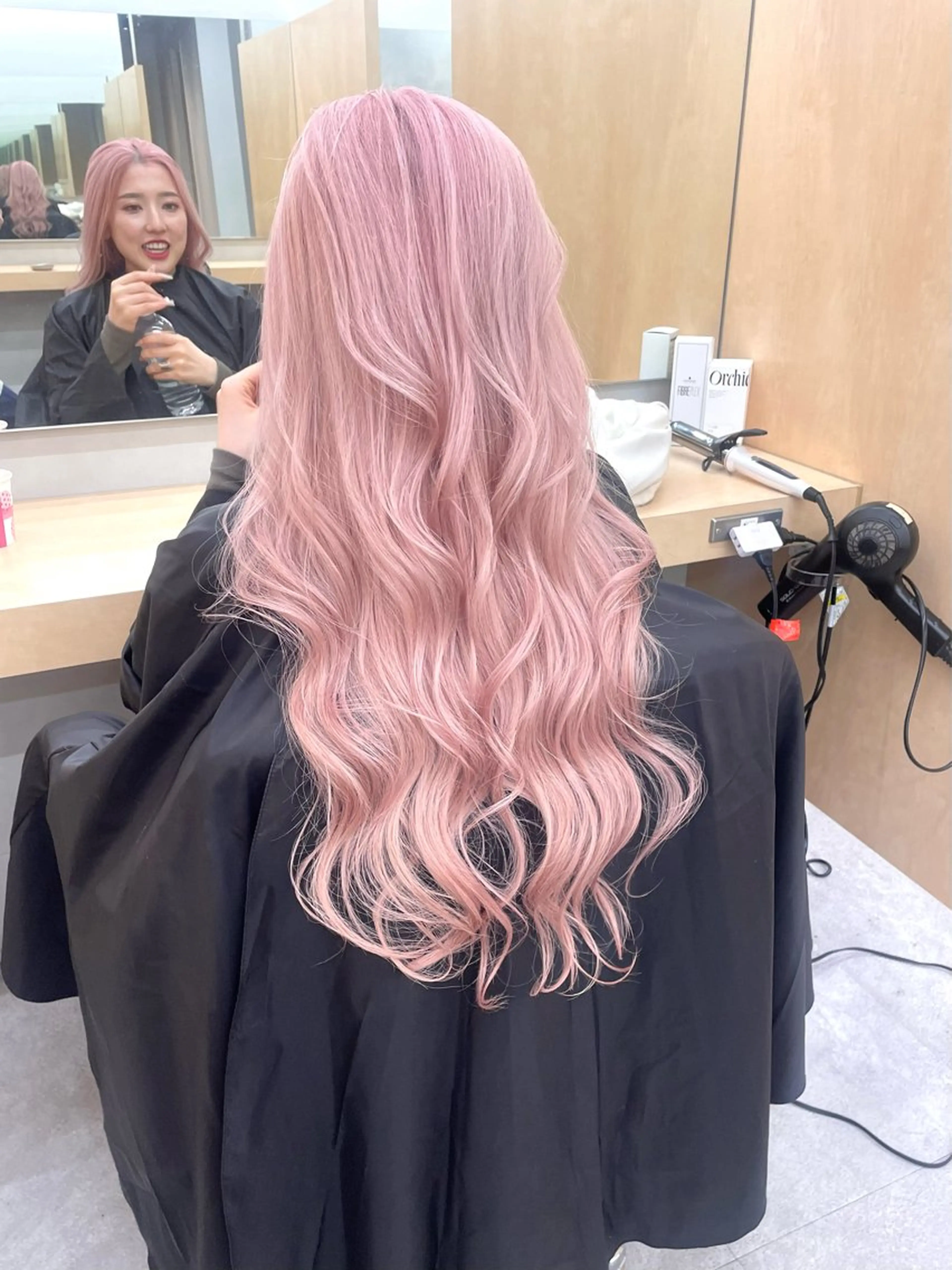 ロング カラー カット ヘアカラー トリートメント ボブ・ウルフカット TAIGAのヘアスタイル