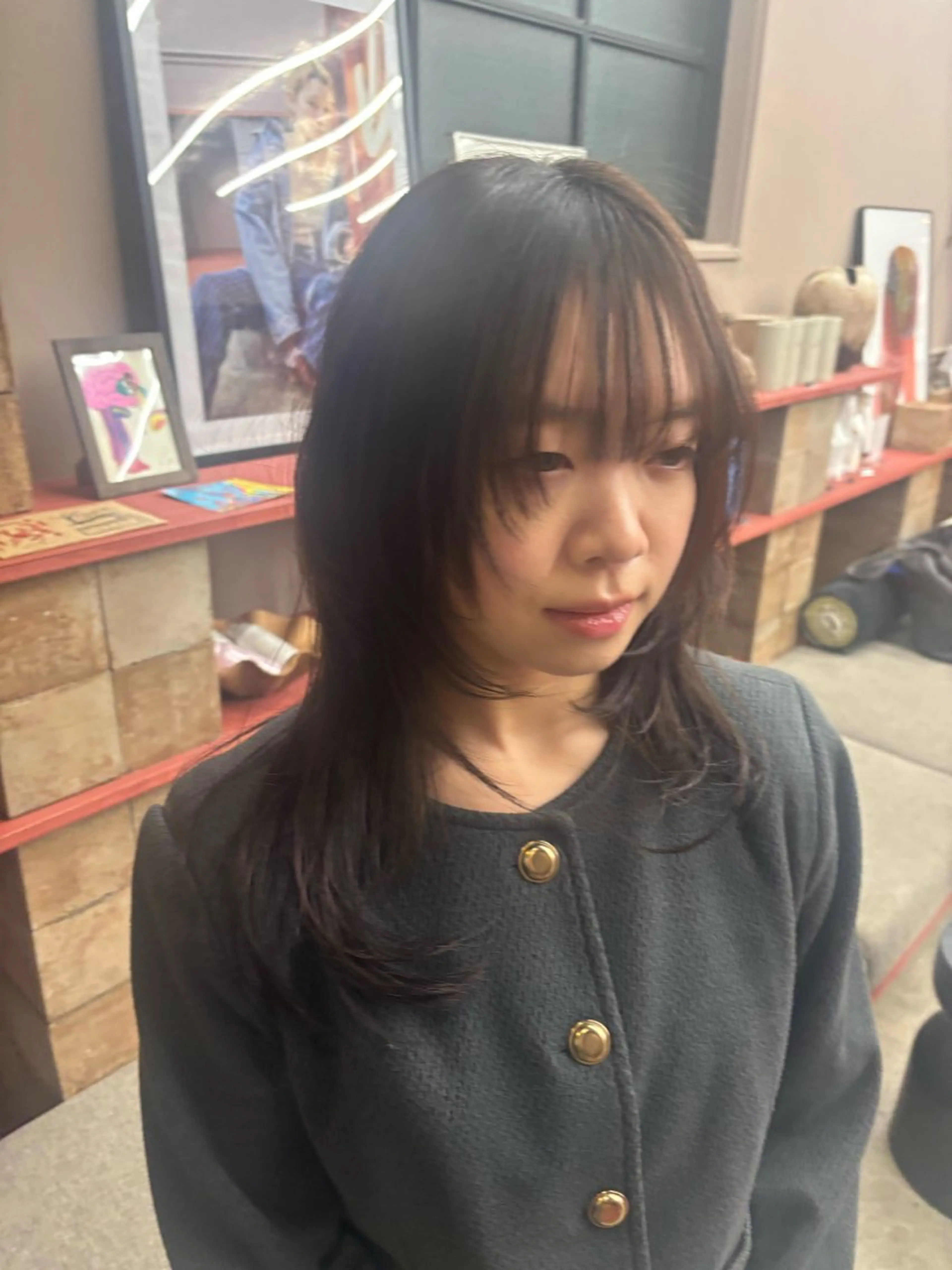 セミロング パーマ ストレートパーマ 縮毛矯正 HIBIKI / ブリーチモデルのヘアスタイル