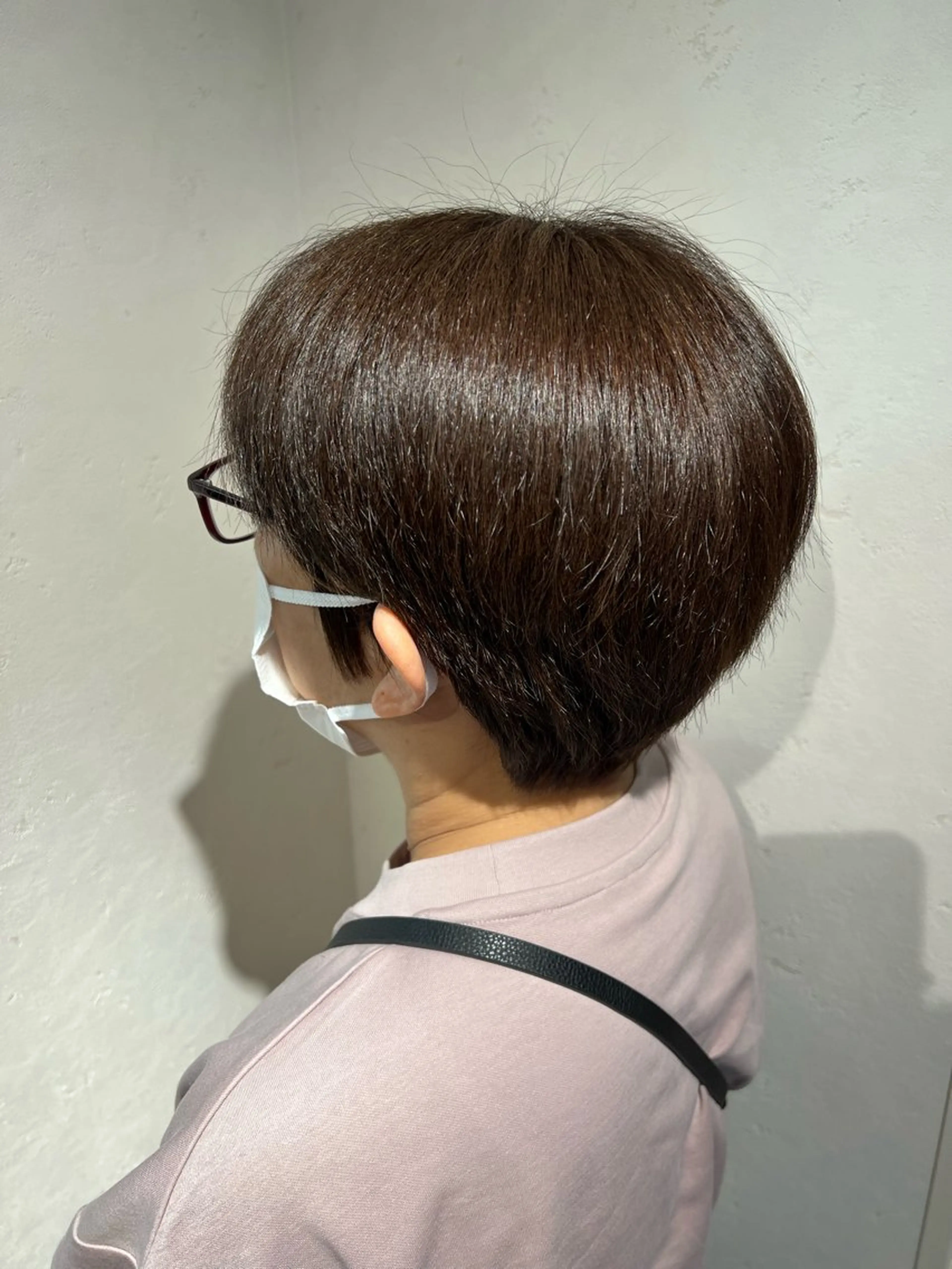 ショート カット ヘアカラー トリートメント 吉田 眞のヘアスタイル