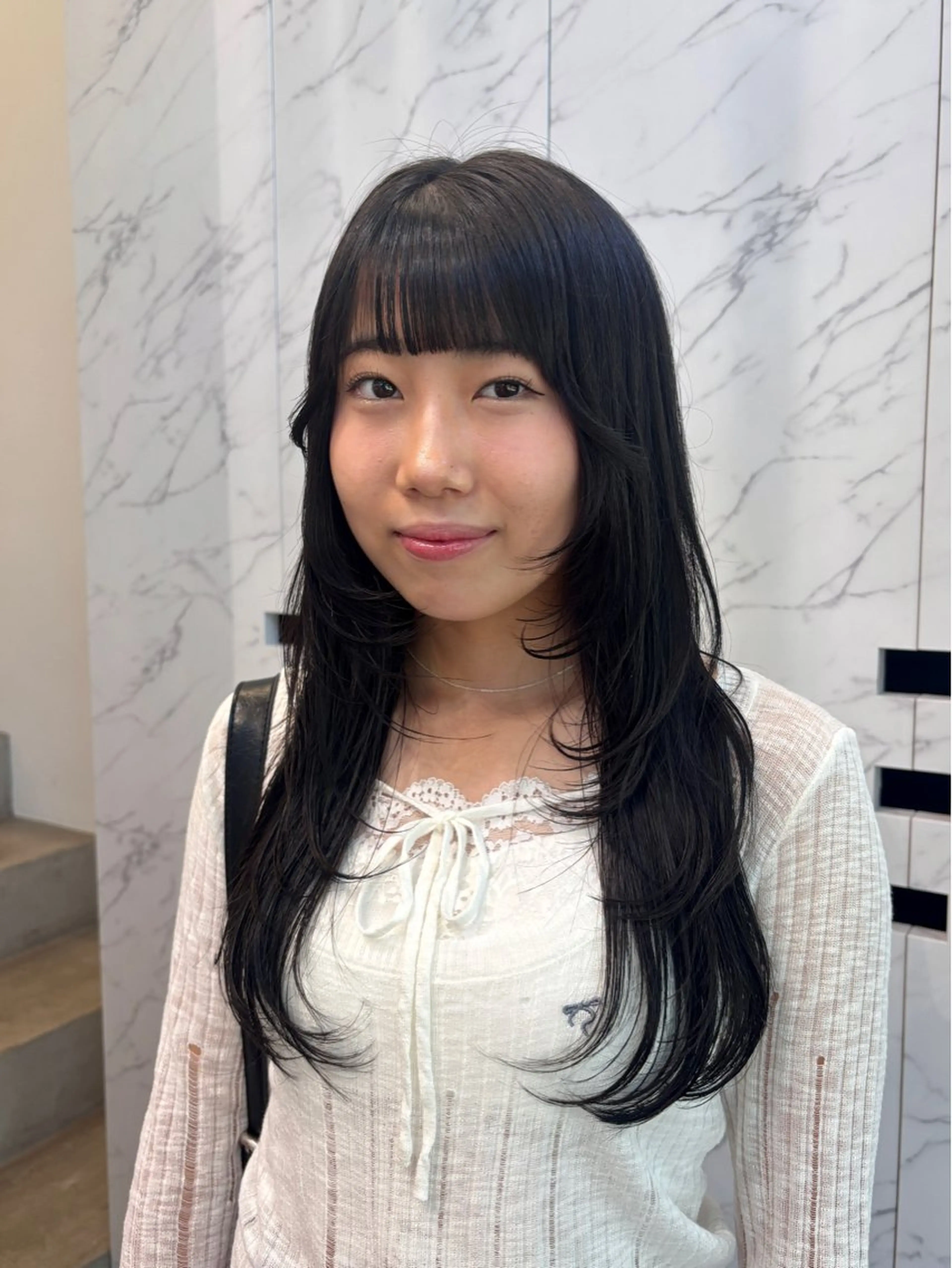 ロング 韓国風ヘア レイヤーカット カット miu /透明感カラーのヘアスタイル