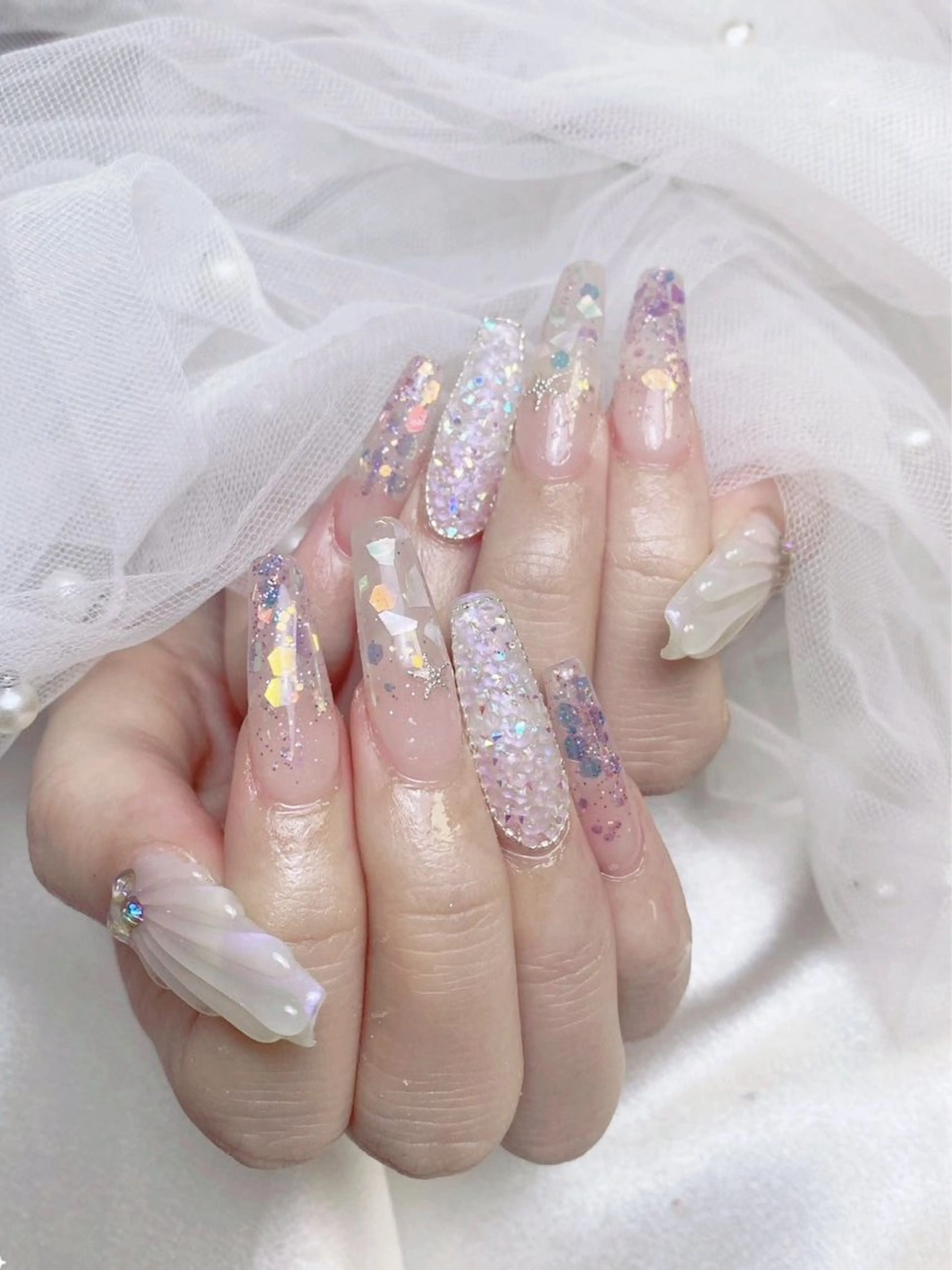 ネイル フレンチネイル ジェルネイル ハート 韓国ネイル マグネットネイル ハンドネイル ネイルサロン lotusのネイルデザイン