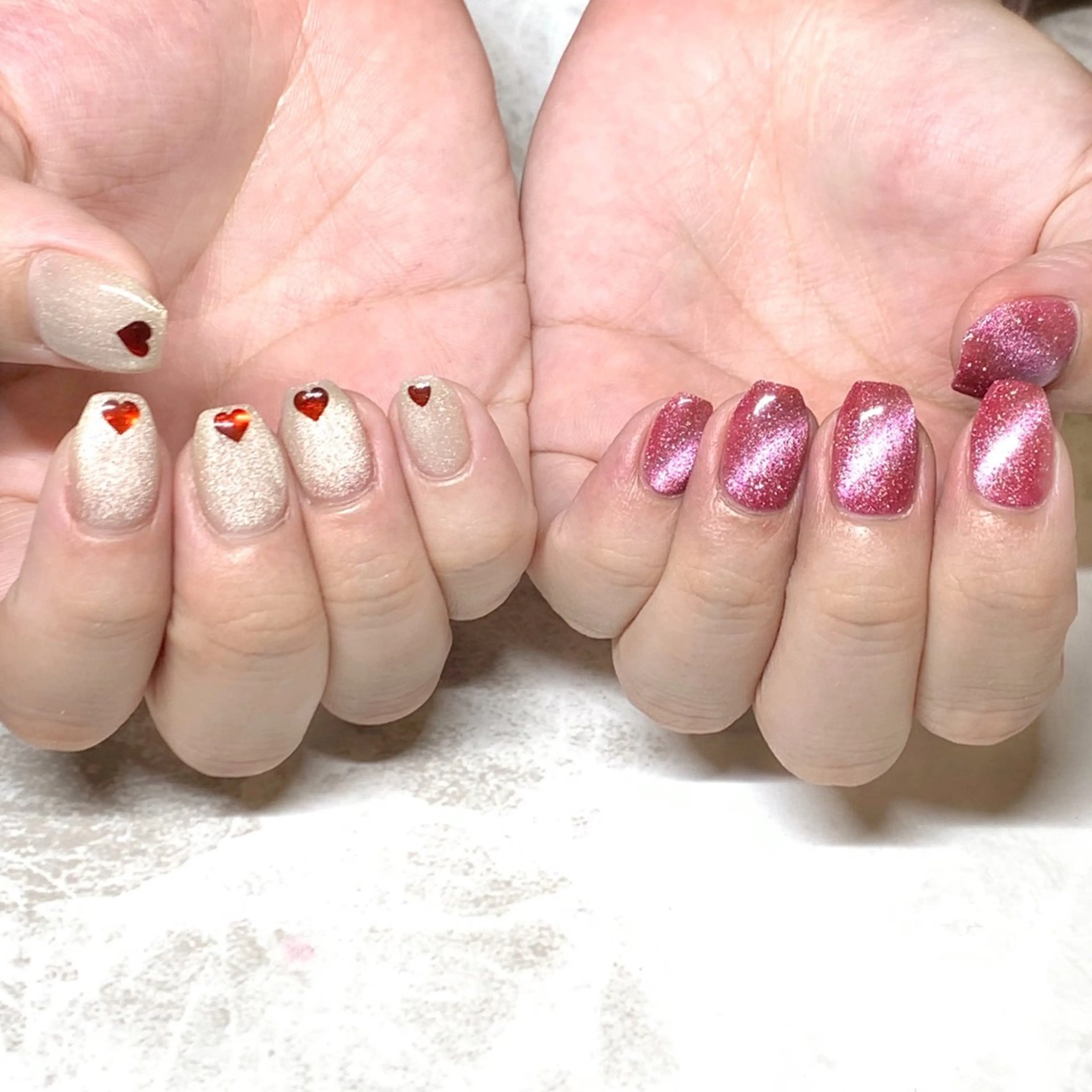 ネイル ハート マグネットネイル ハンドネイル AKnail所属・cheri nailのネイルデザイン