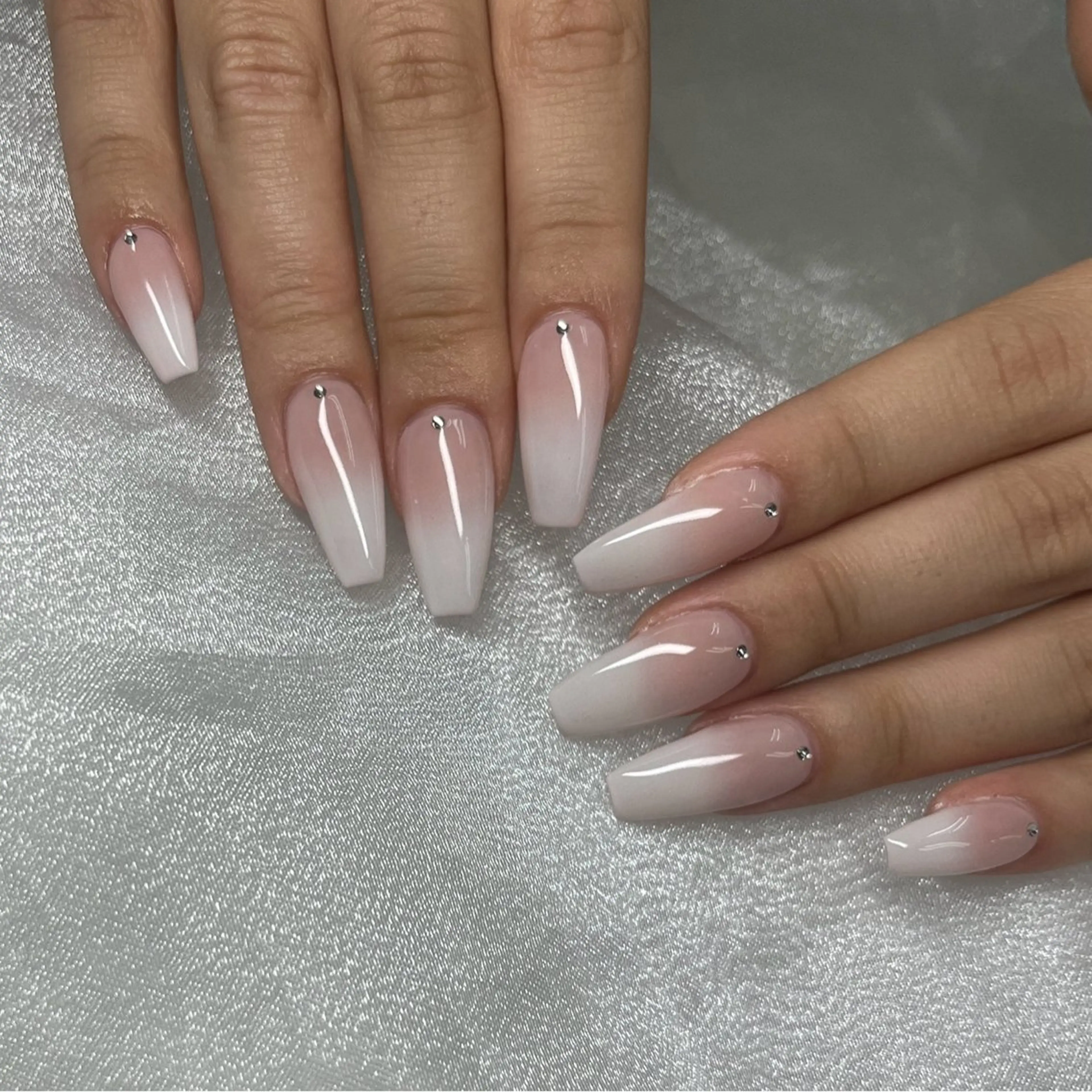 ネイル ハンドネイル tener 🖤yua🖤のネイルデザイン