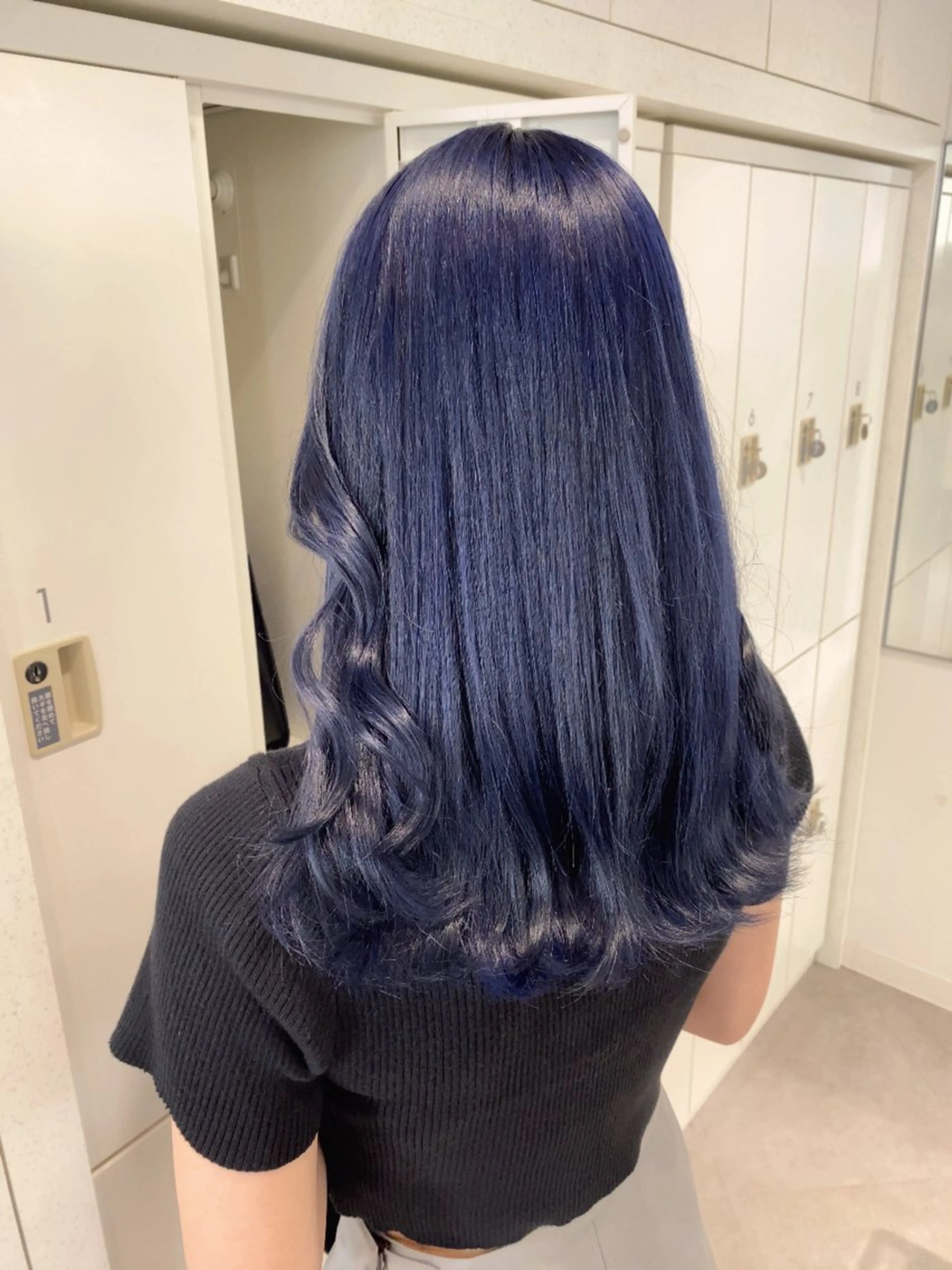 セミロング カラー ブリーチ ヘアカラー Euphoria SHIBUYAGRANDE所属・🎀カットモデル募集 🎀AKARI🎀のヘアスタイル