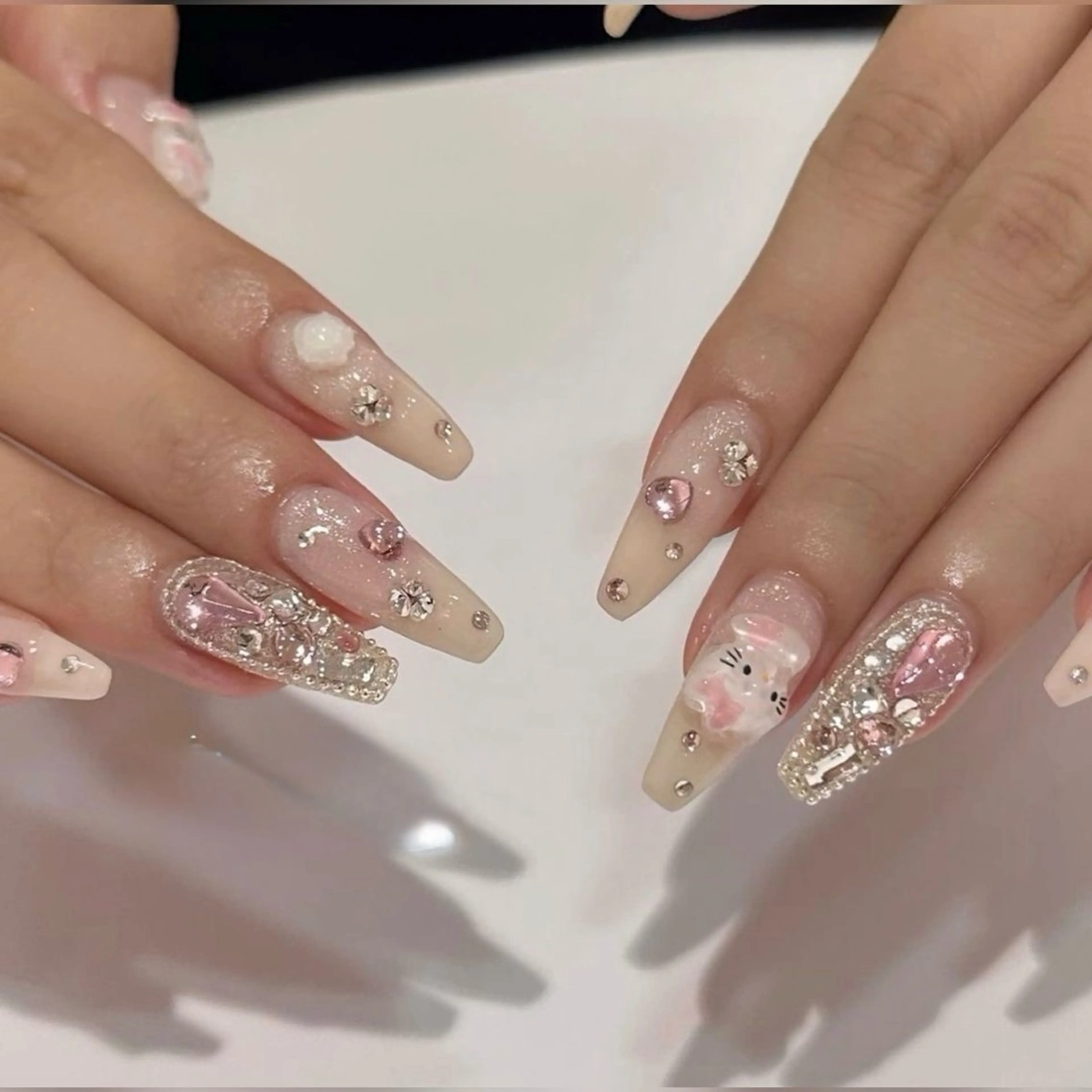 ネイル アートネイル オーロラネイル ブルー チークネイル フットネイル ハンドネイル NICY NAIL所属・NICY NAIL 池袋のネイルデザイン