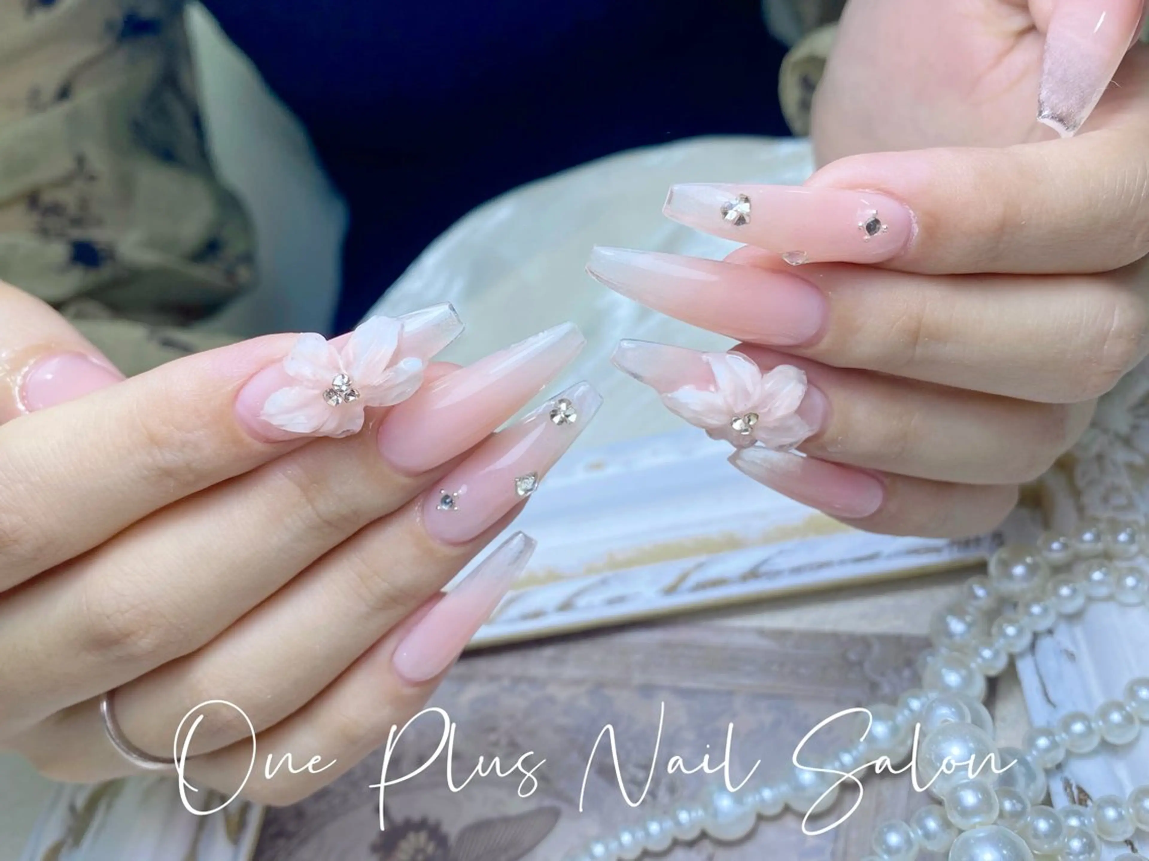 ネイル ハンドネイル One Plus Nail Salonのネイルデザイン
