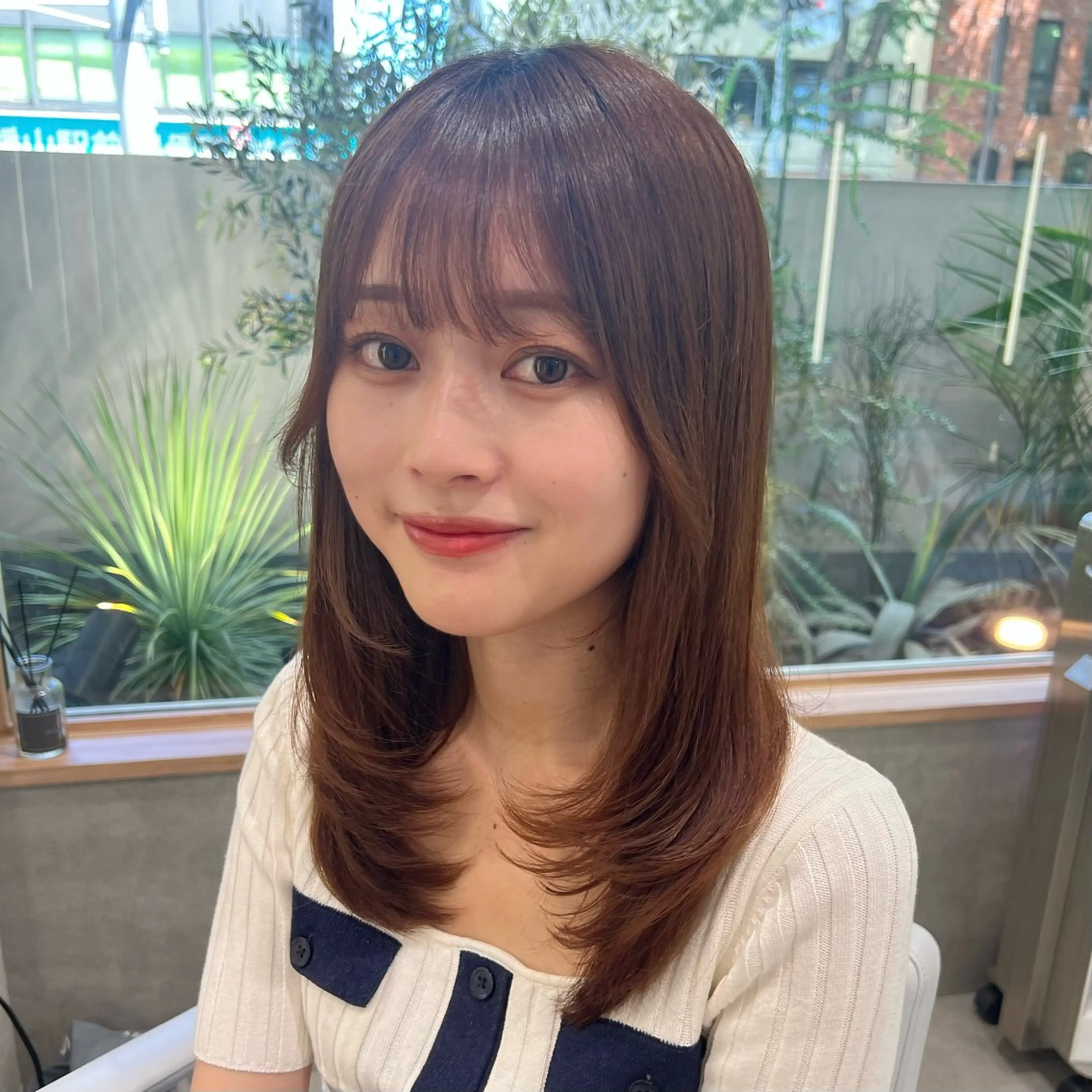 セミロング ヘアカラー トリートメント 顔周り🇰🇷韓国 レイヤー/いづみ💞のヘアスタイル