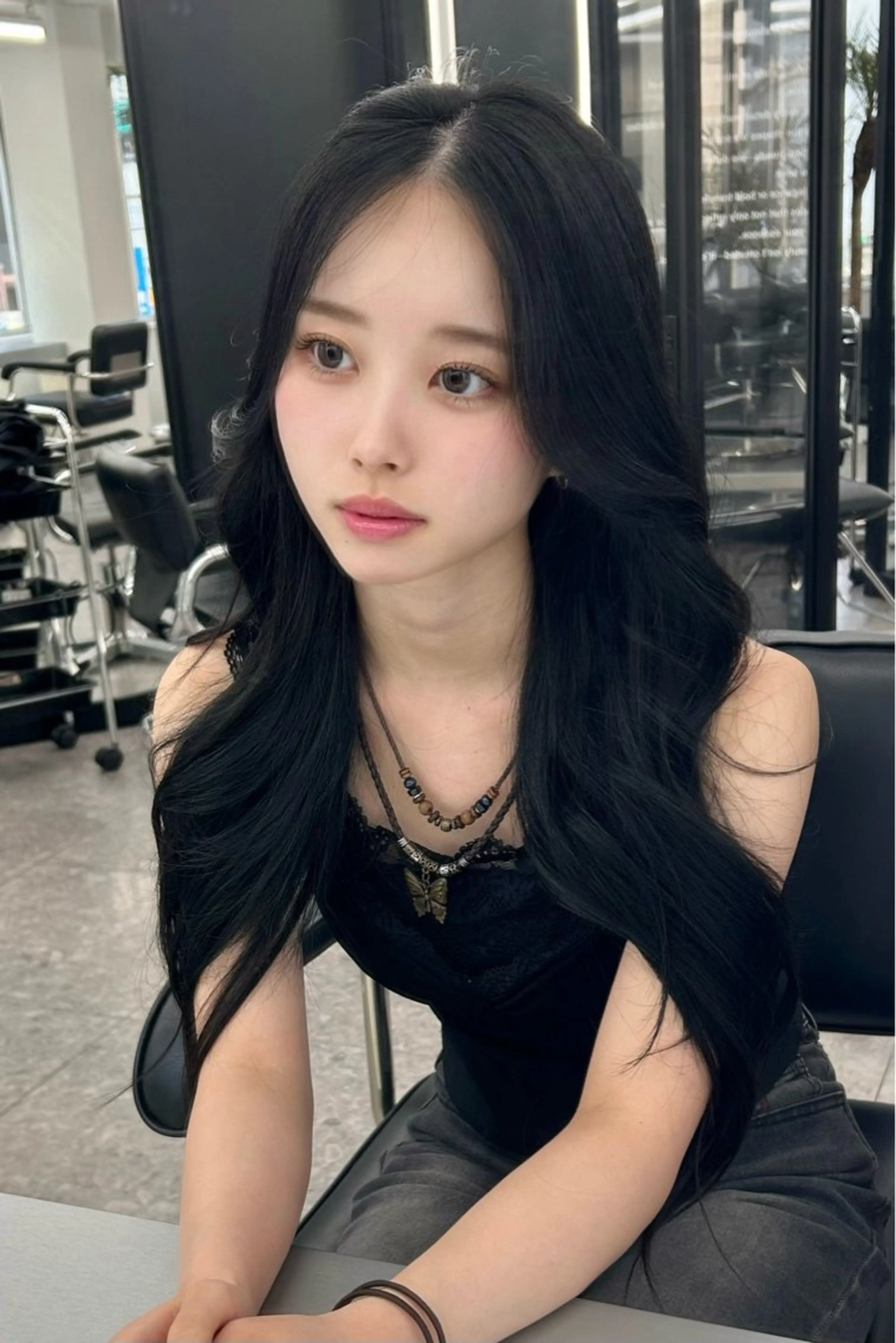 ロング カラー ヘアカラー エクステ LANDS所属・nanaka 🤍韓国ワンホンヘアのヘアスタイル