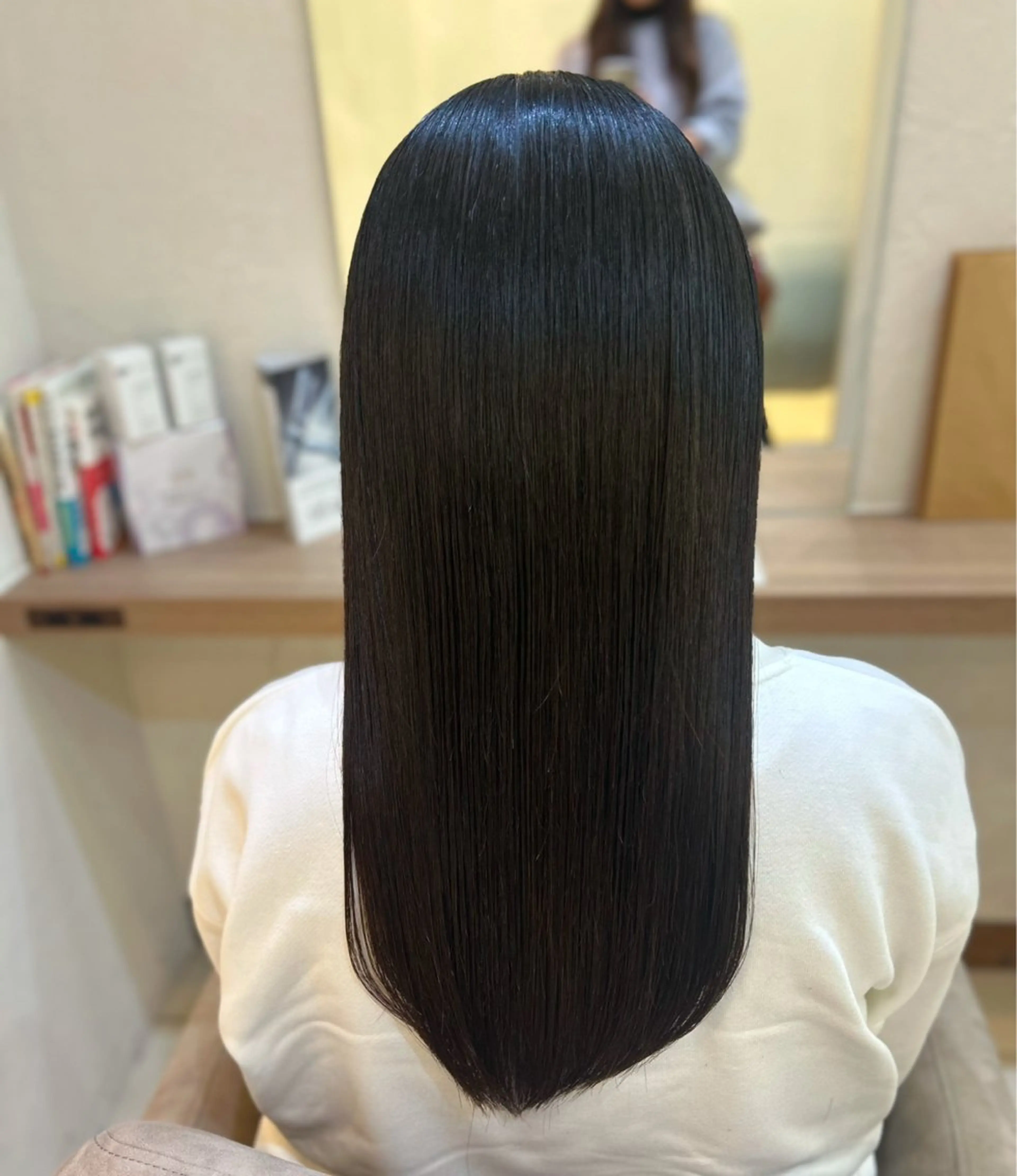 セミロング パーマ カット 縮毛矯正 トリートメント 艶質改善/縮毛矯正 ササキナツミのヘアスタイル