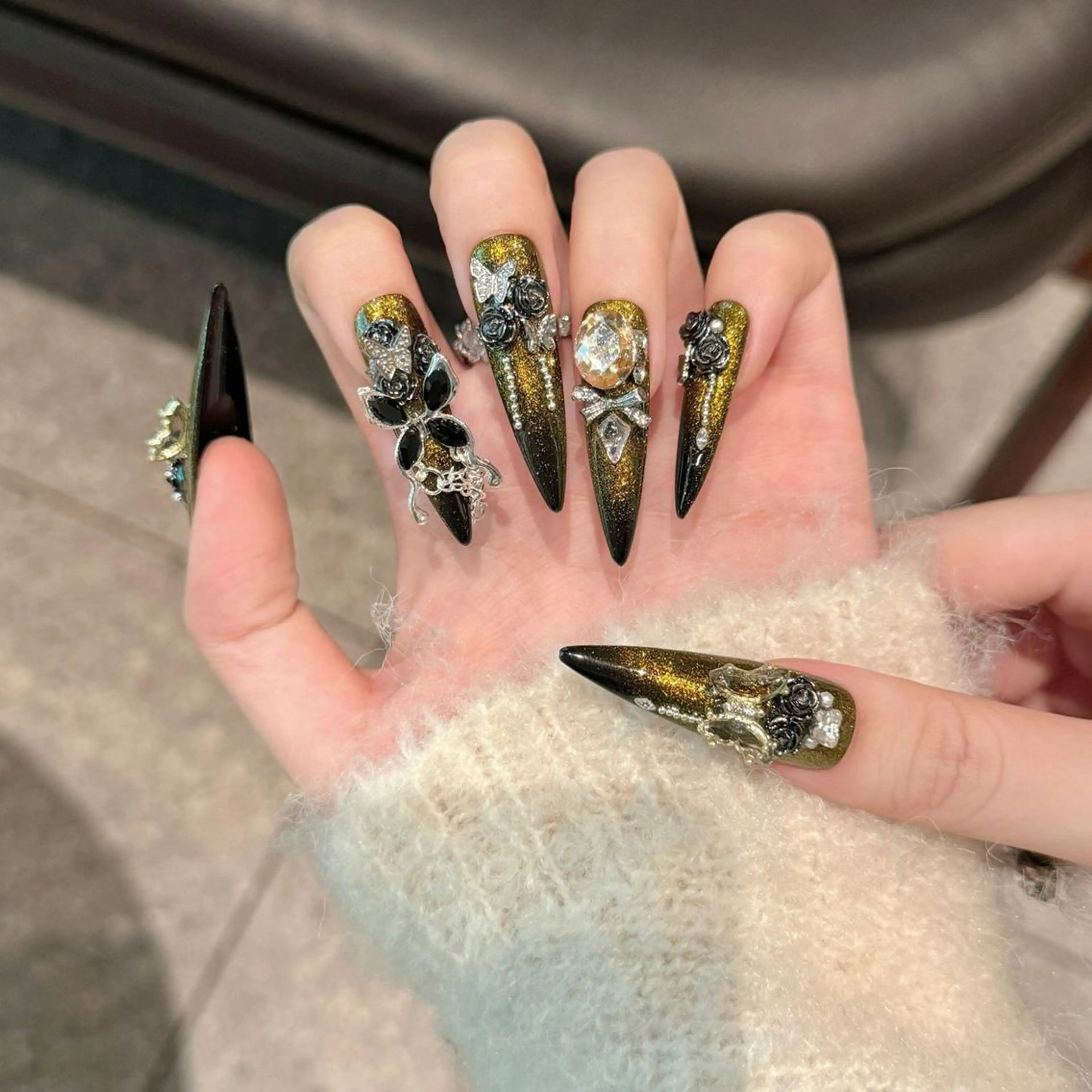 ネイル ジェルネイル スカルプネイル ネイルチップ KIMI 🐰のネイルデザイン