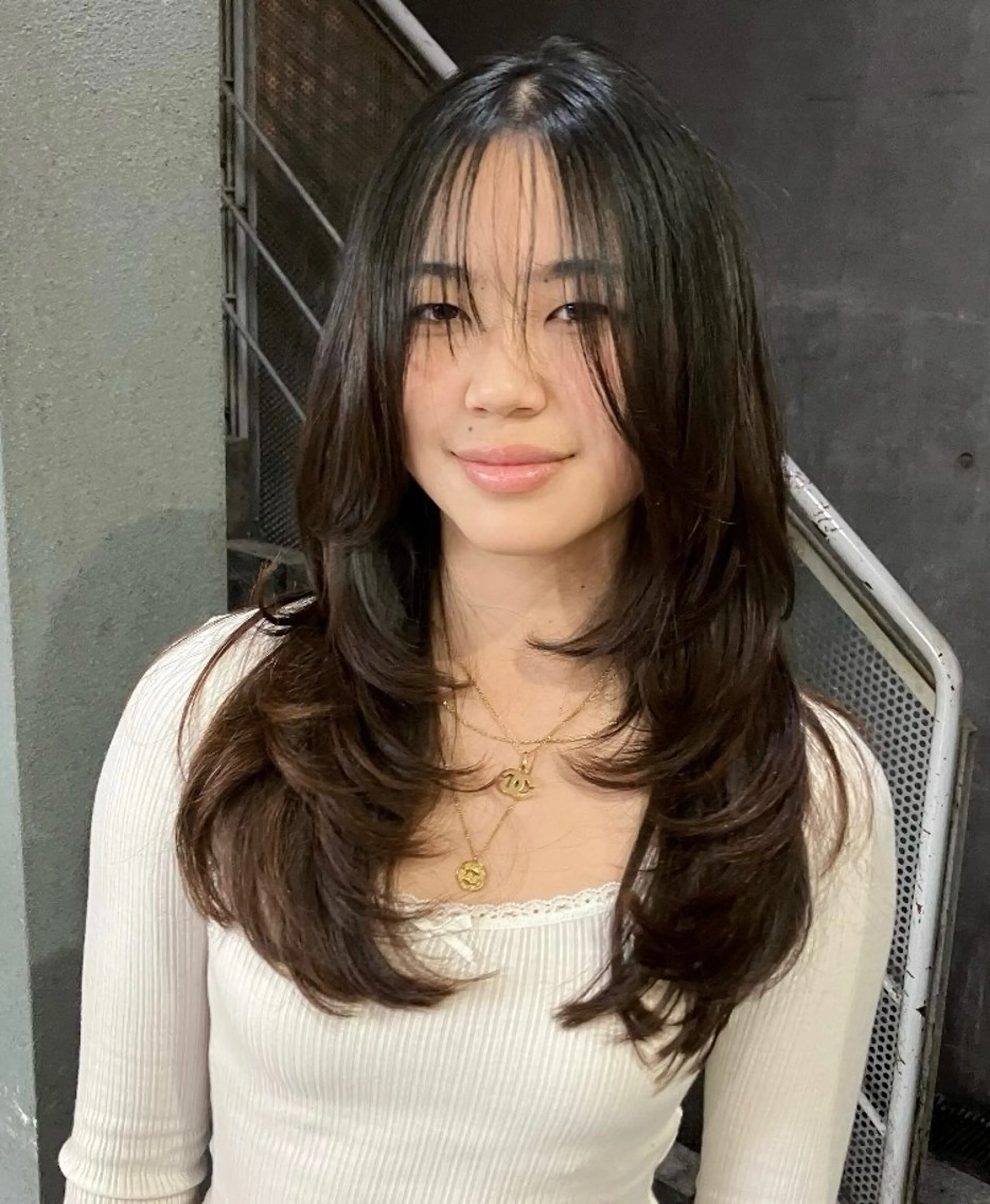 セミロング カット ヘッドスパ 金田 法子のヘアスタイル