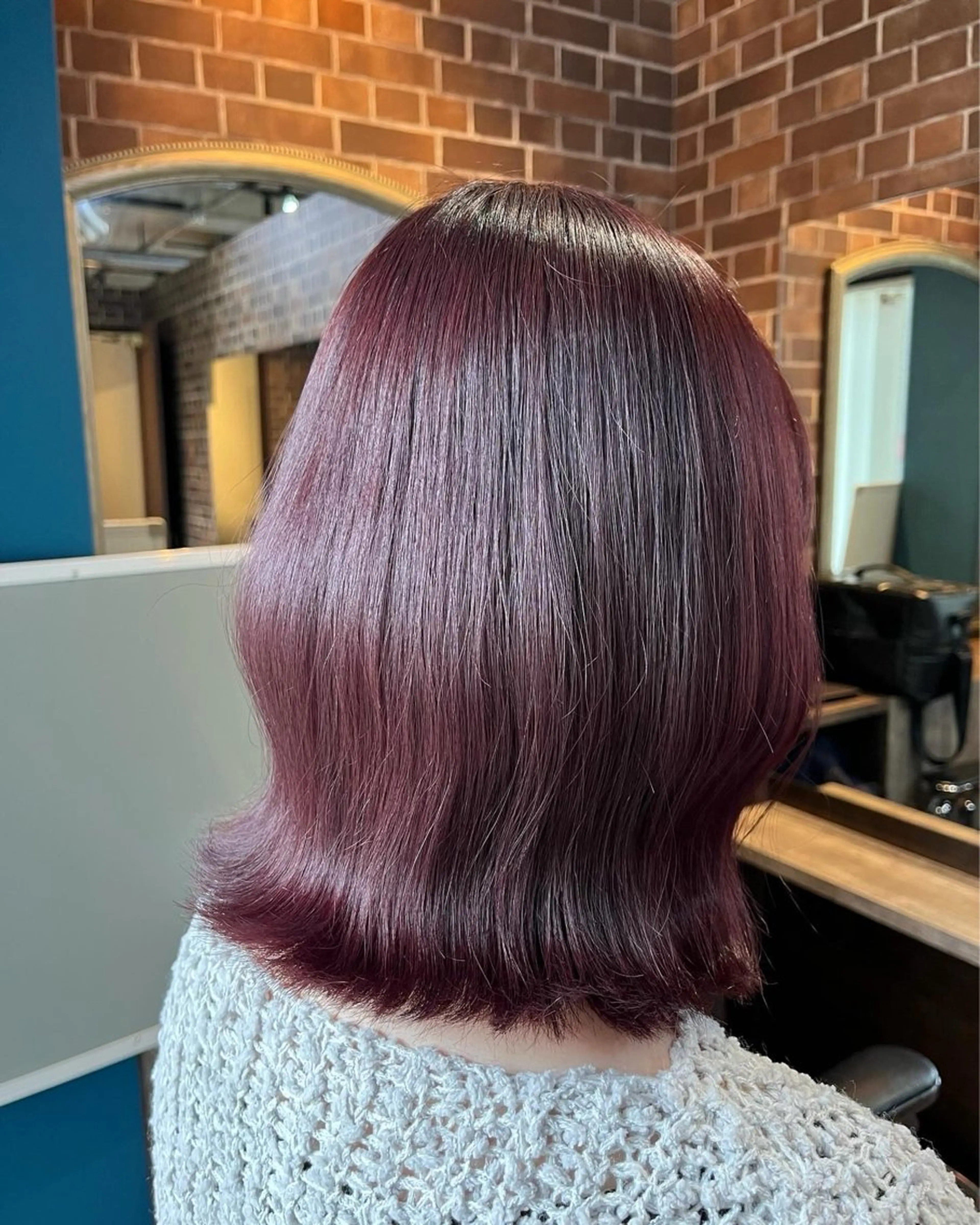 ミディアム ヘアカラー トリートメント カラー/ブリーチ 岸谷真幸のヘアスタイル