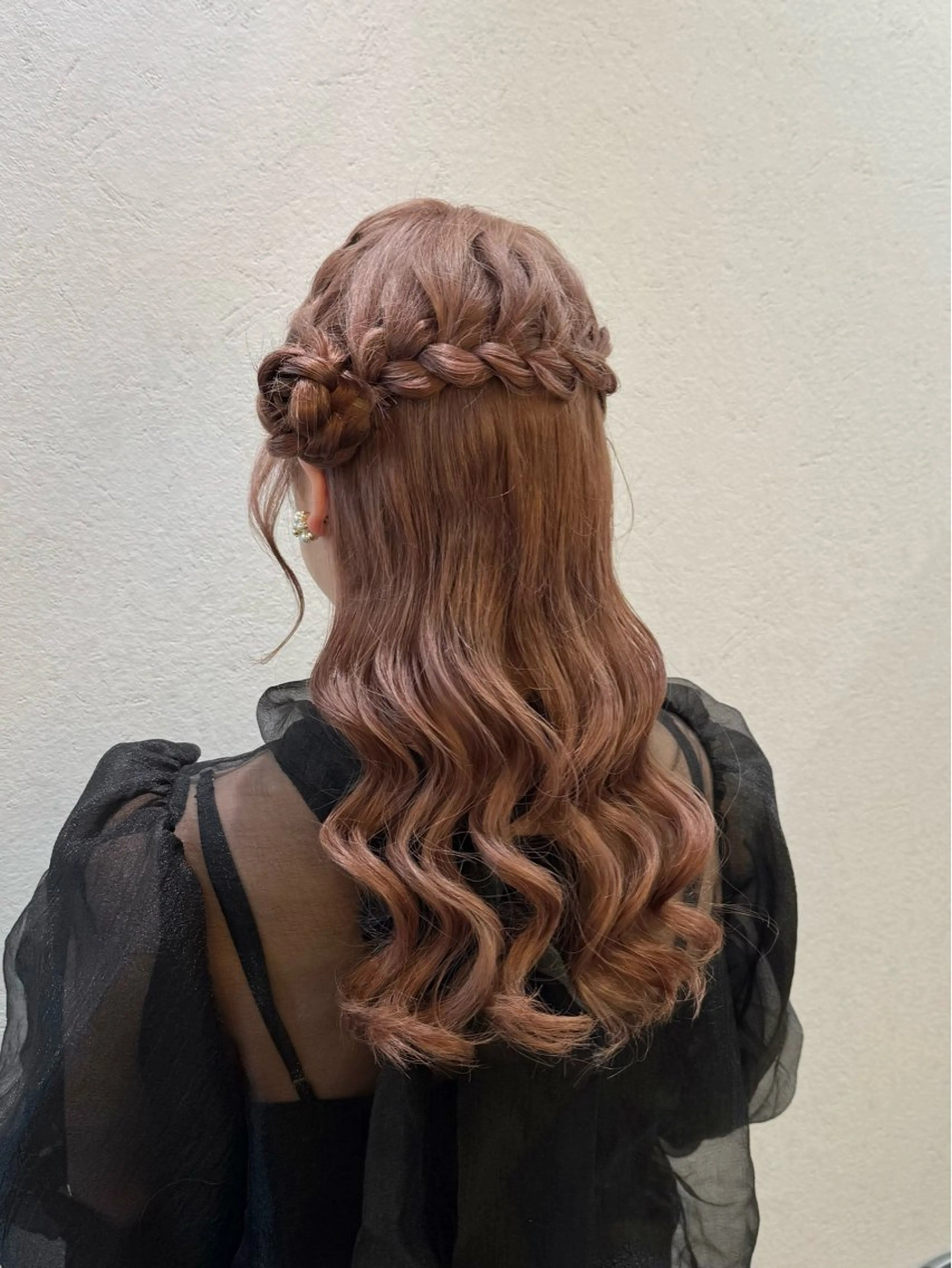 セミロング ヘアアレンジ ヘアセット 艶カラーヘアアレンジ 縮毛矯正🍓ひふみのヘアスタイル