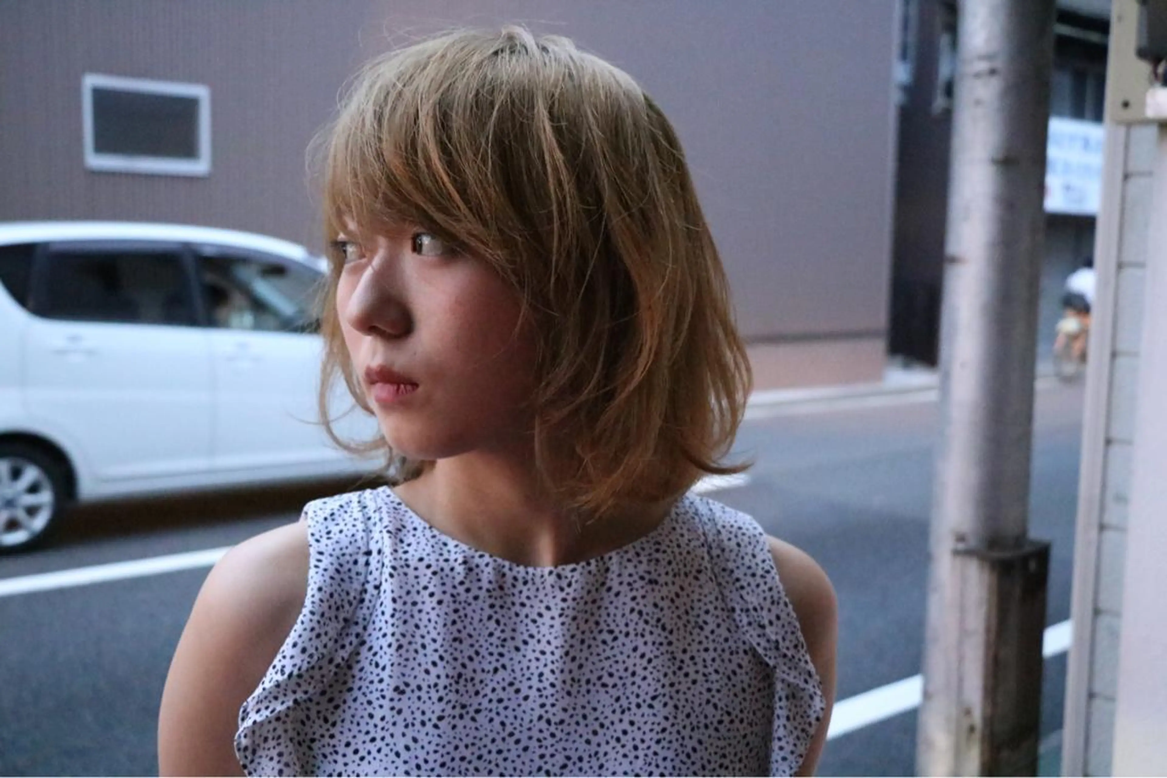 ミディアム カラー ハイトーンカラー 佐伯 彰太のヘアスタイル