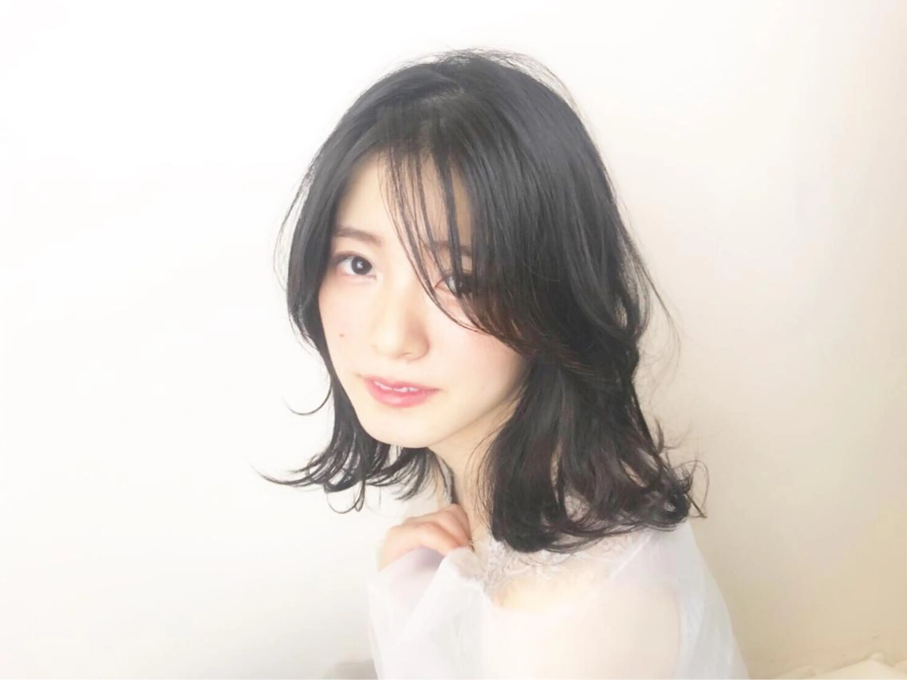 セミロング 岡山 亮介のヘアスタイル