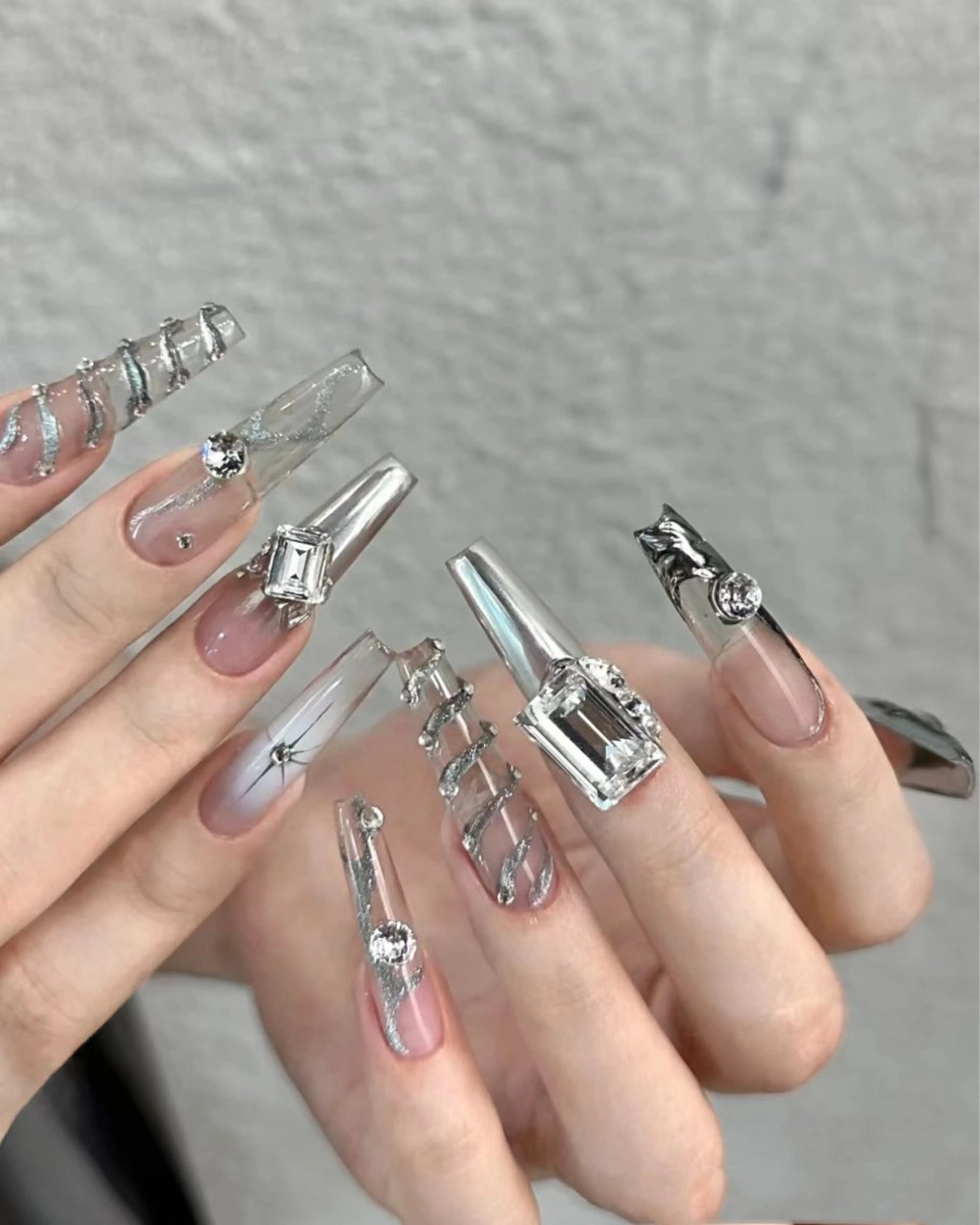 JRネイリスト オフなし　ハンドジェルチークネイルの写真