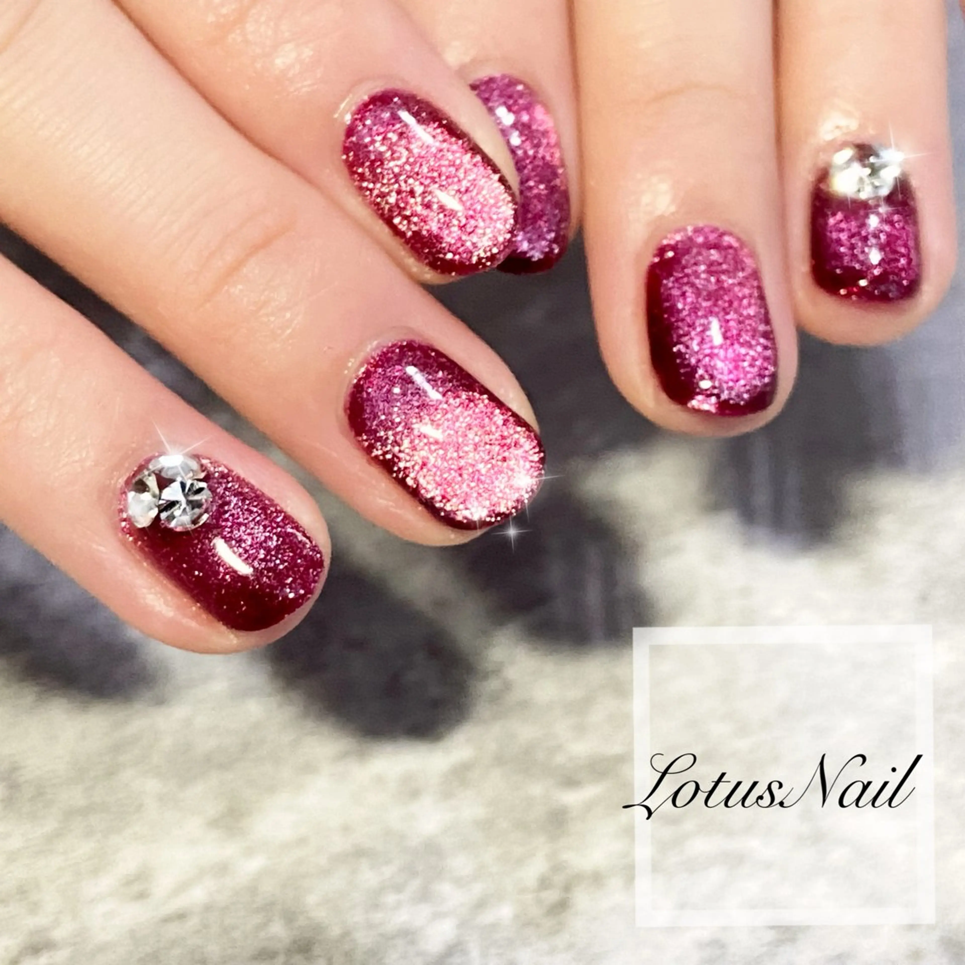 ネイル マグネットネイル ハンドネイル Lotus Nailのネイルデザイン