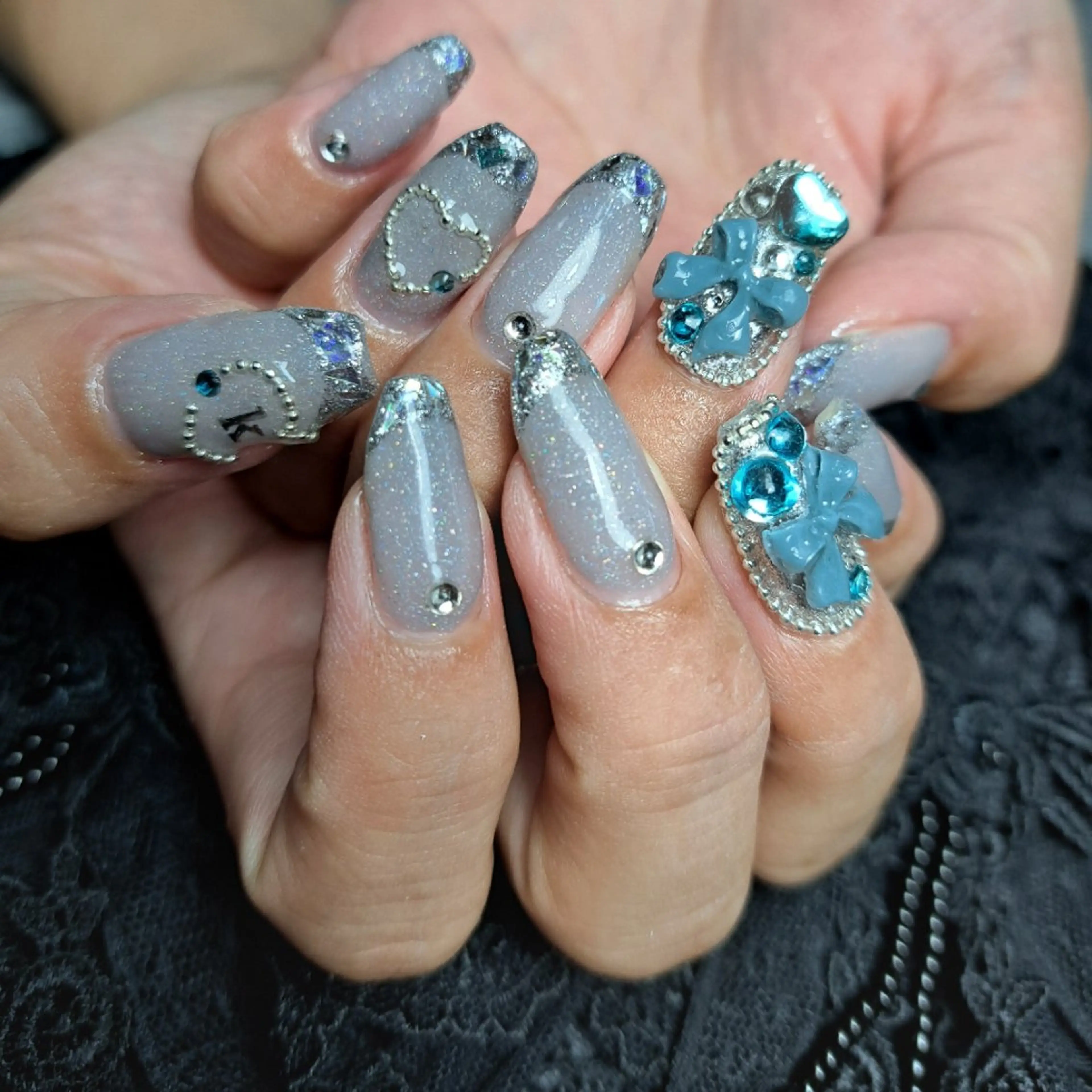 ネイル ブルー フレンチネイル ガラスフレンチ 持ち込み リボン HAYASHI  Nのネイルデザイン