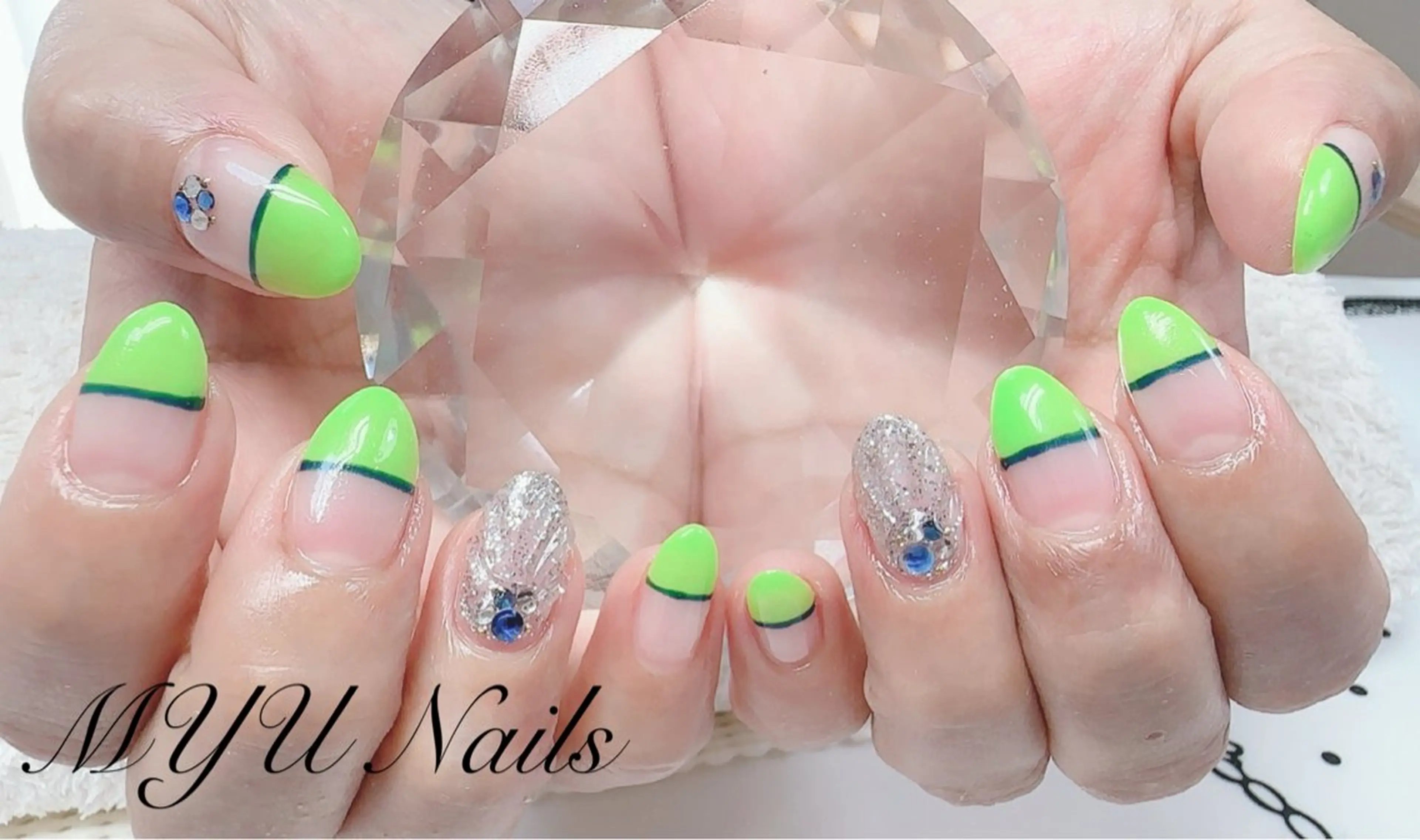 ネイル フレンチネイル ジェルネイル 持ち込み パラジェル ハンドネイル MYU Nails所属・MYU Nailsのネイルデザイン