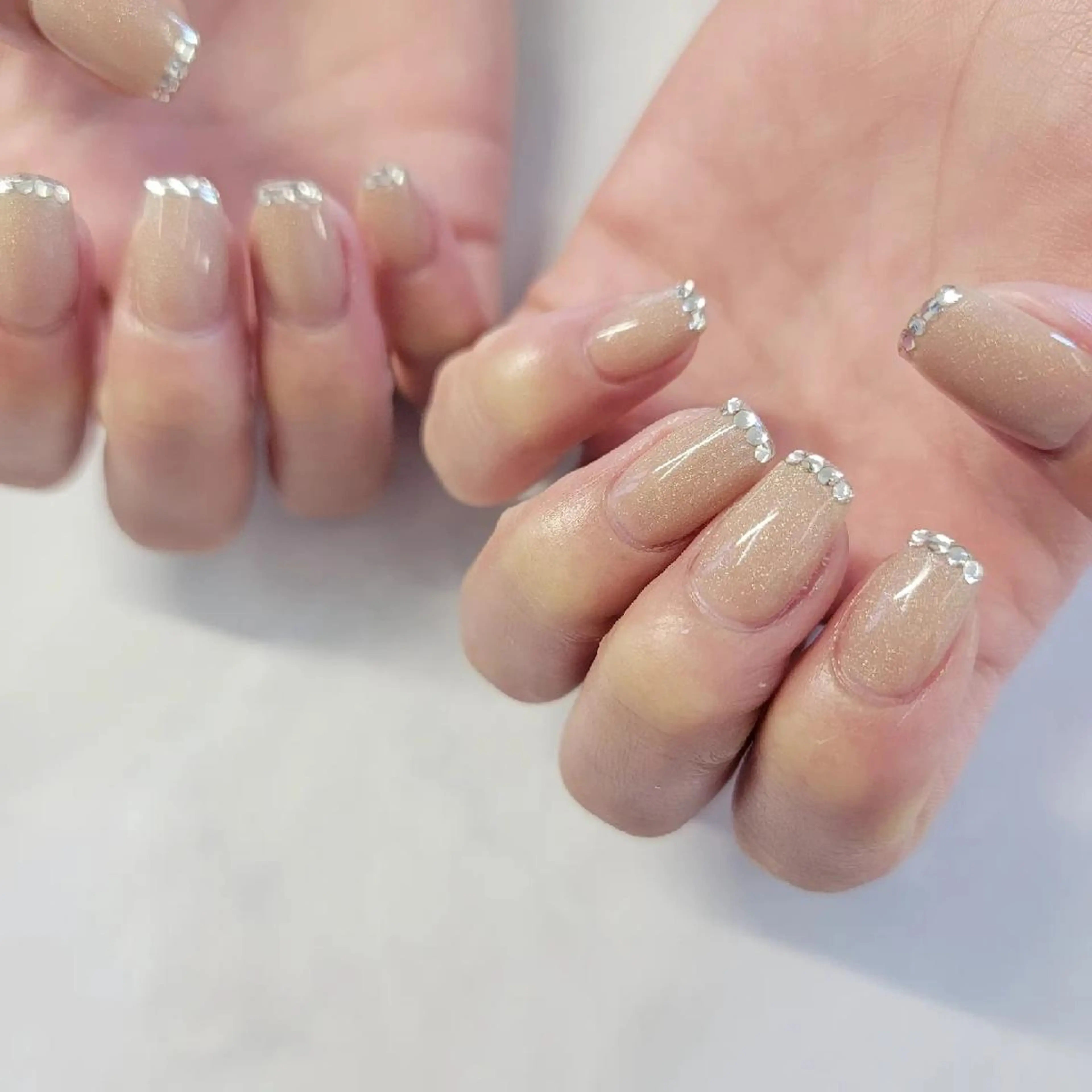 ネイル フレンチネイル キラキラネイル ハンドネイル みよし市 nail salon*pomnal.co所属・Shimada Harukaのネイルデザイン