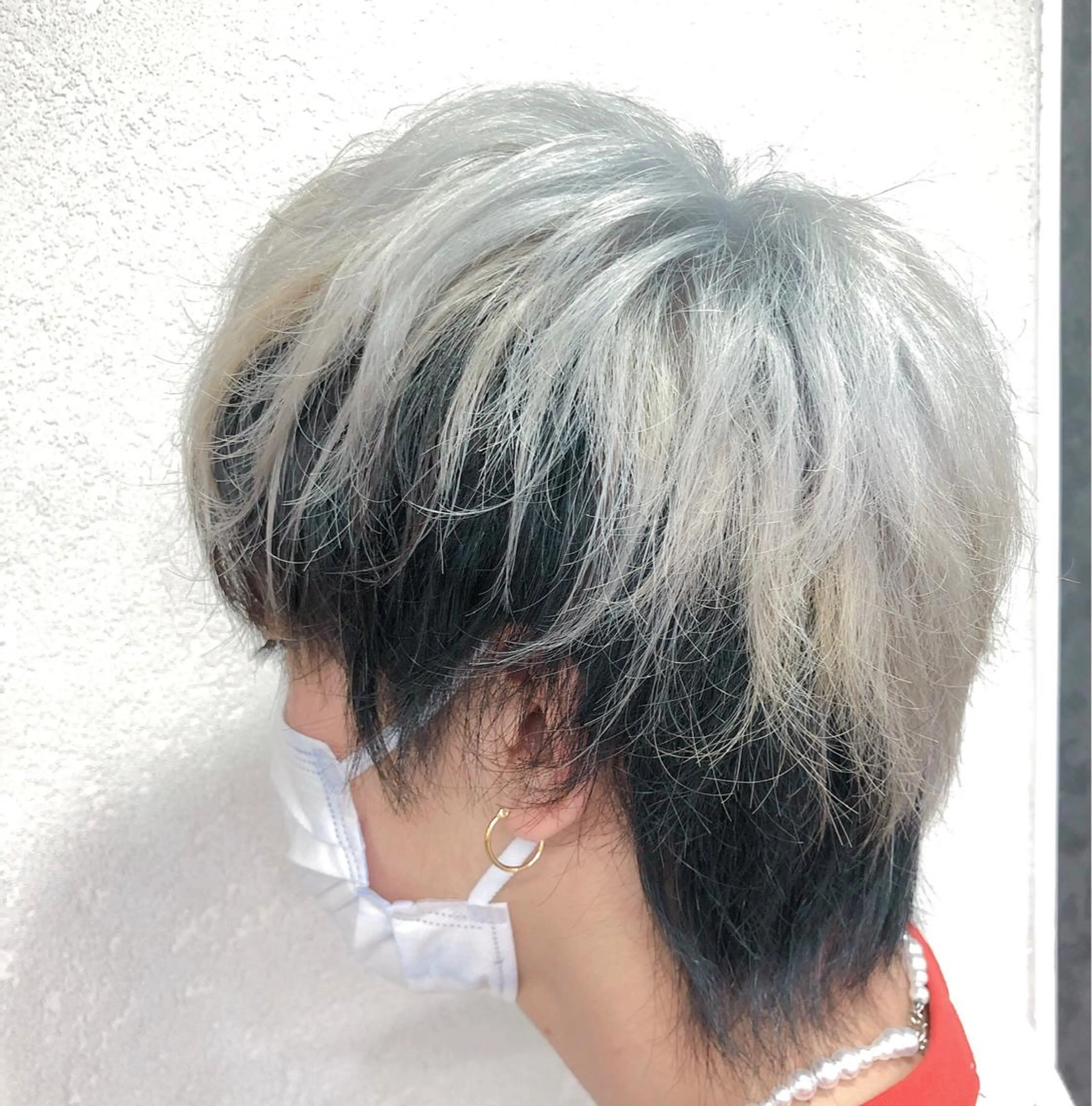 ショート ツートーンカラー 髪質改善縮毛矯正× 艶髪カラー板垣智大のヘアスタイル
