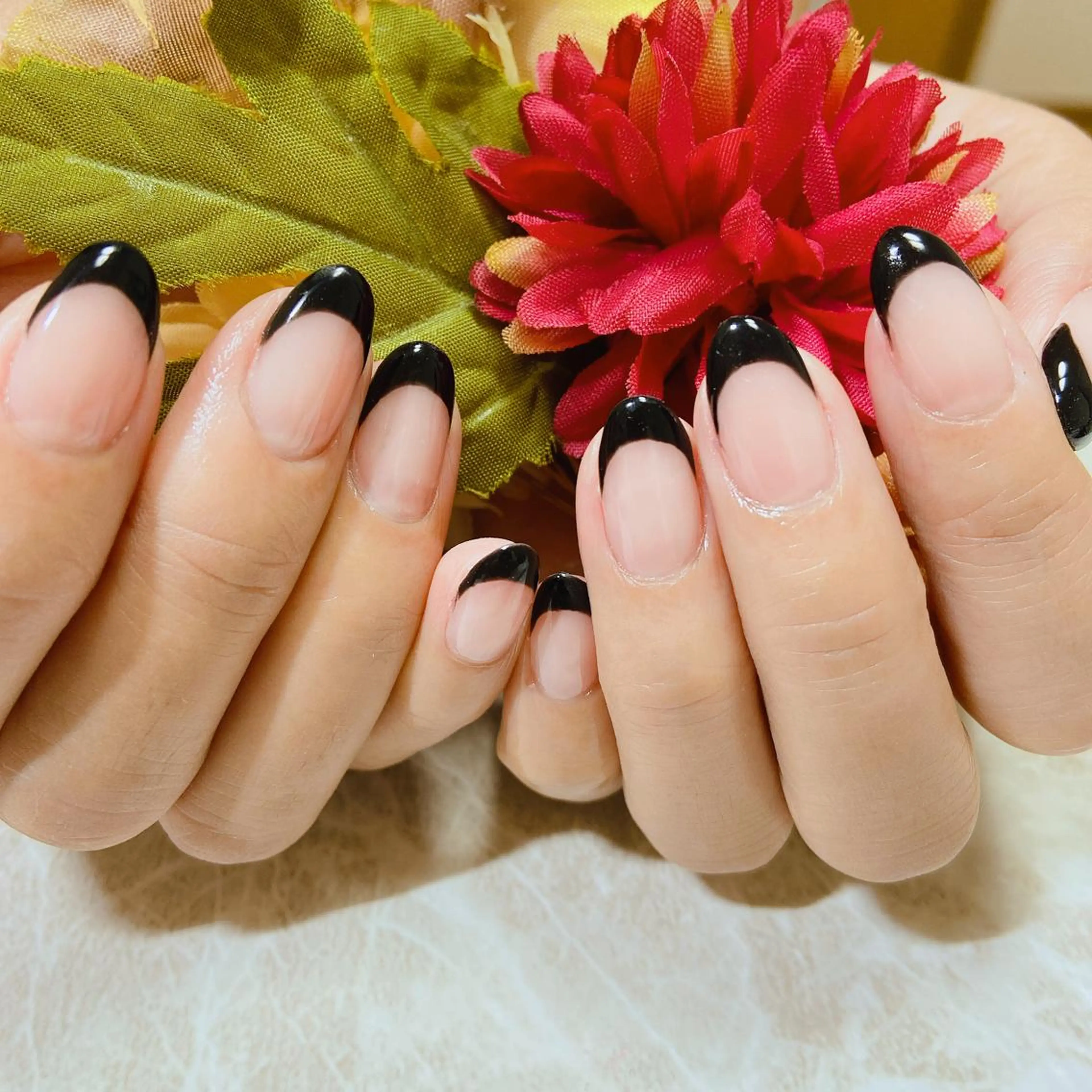 ネイル フレンチネイル Lokahi NAILのネイルデザイン