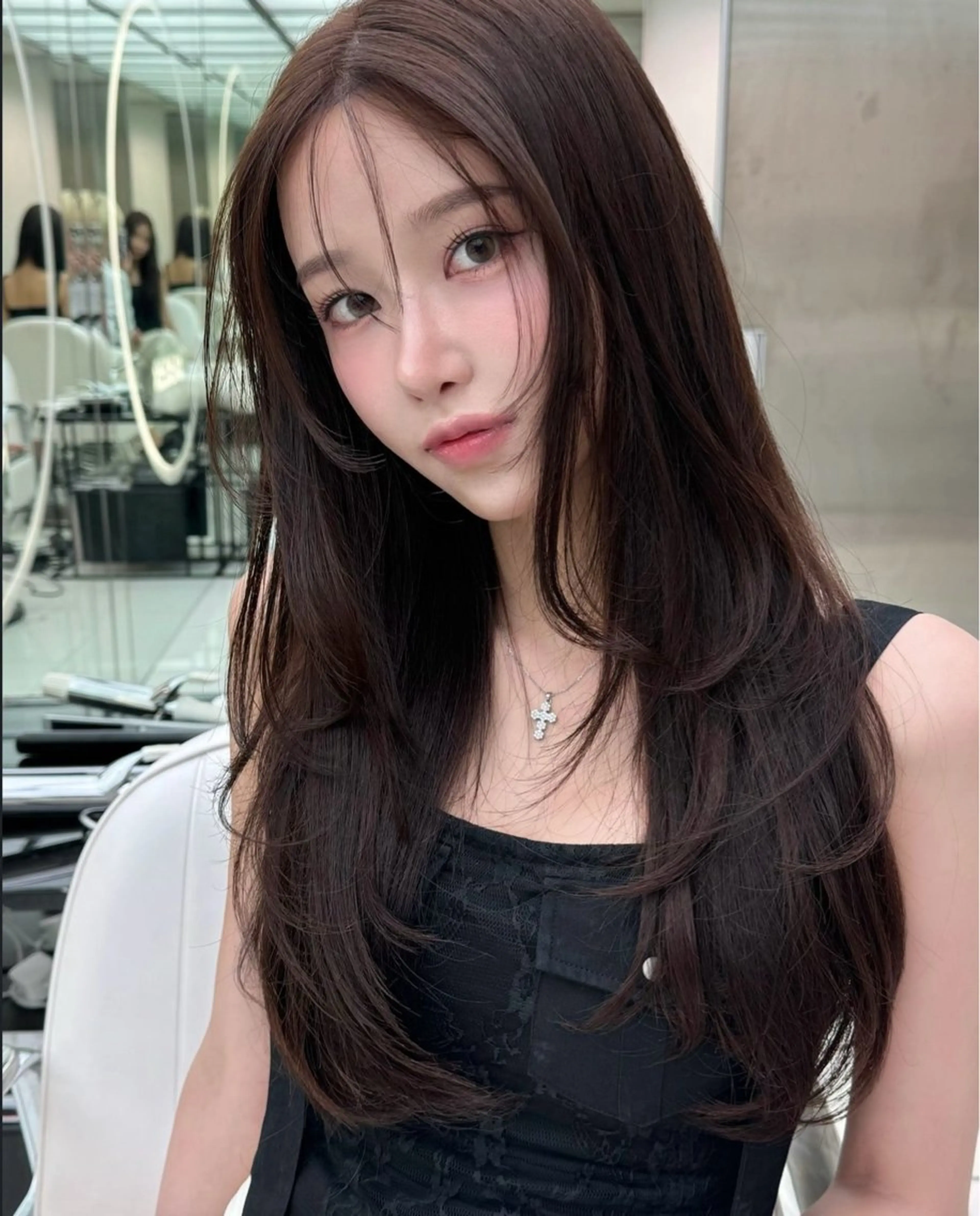 ロング カラー カット ヘアカラー トリートメント SALOWIN三軒茶屋店所属・🇰🇷韓国レイヤー の神様🇰🇷のヘアスタイル