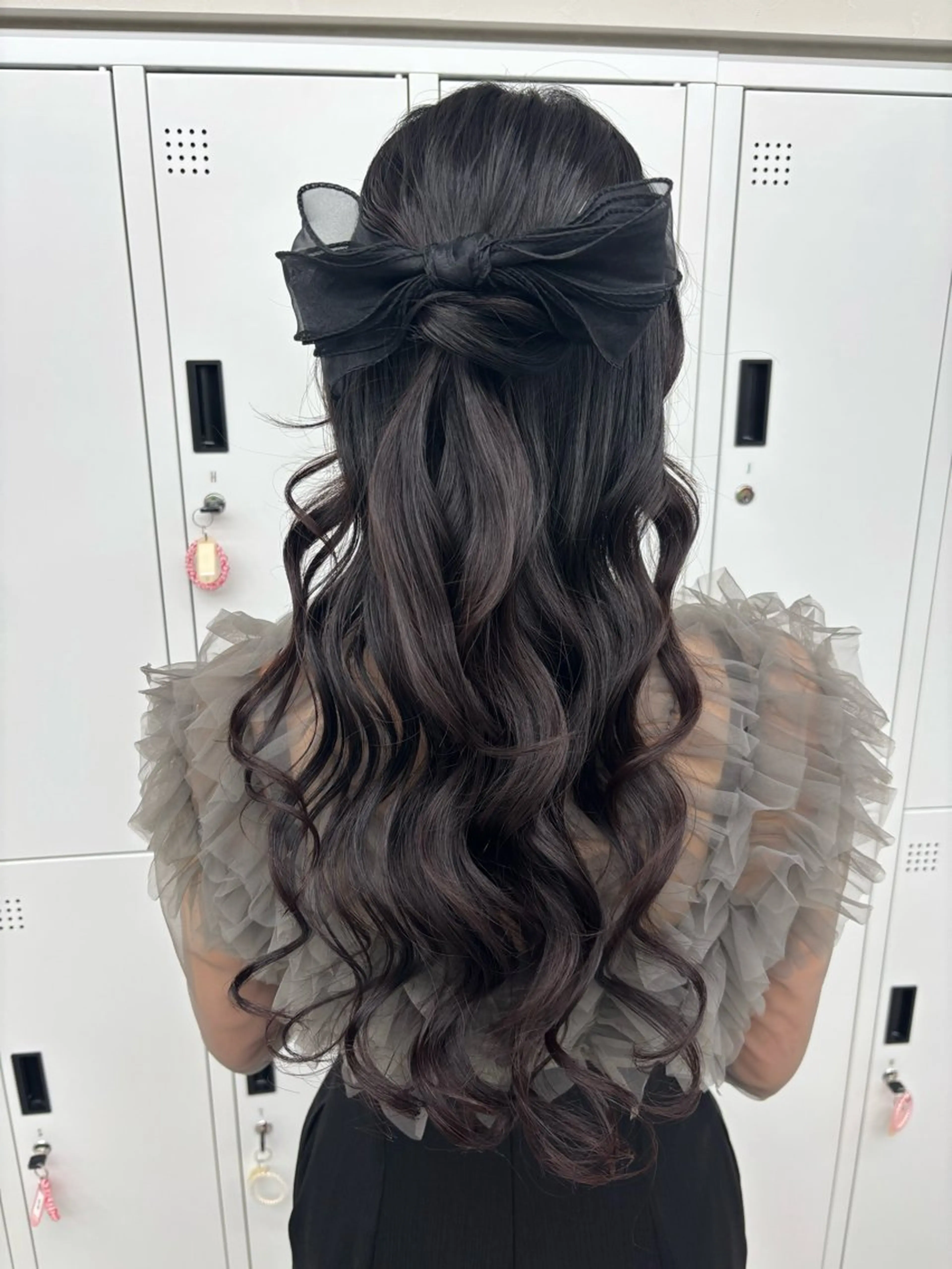 ヘアアレンジ ヘアセット シールエクステ✨️韓 国羽エクステ🪽和希のヘアスタイル