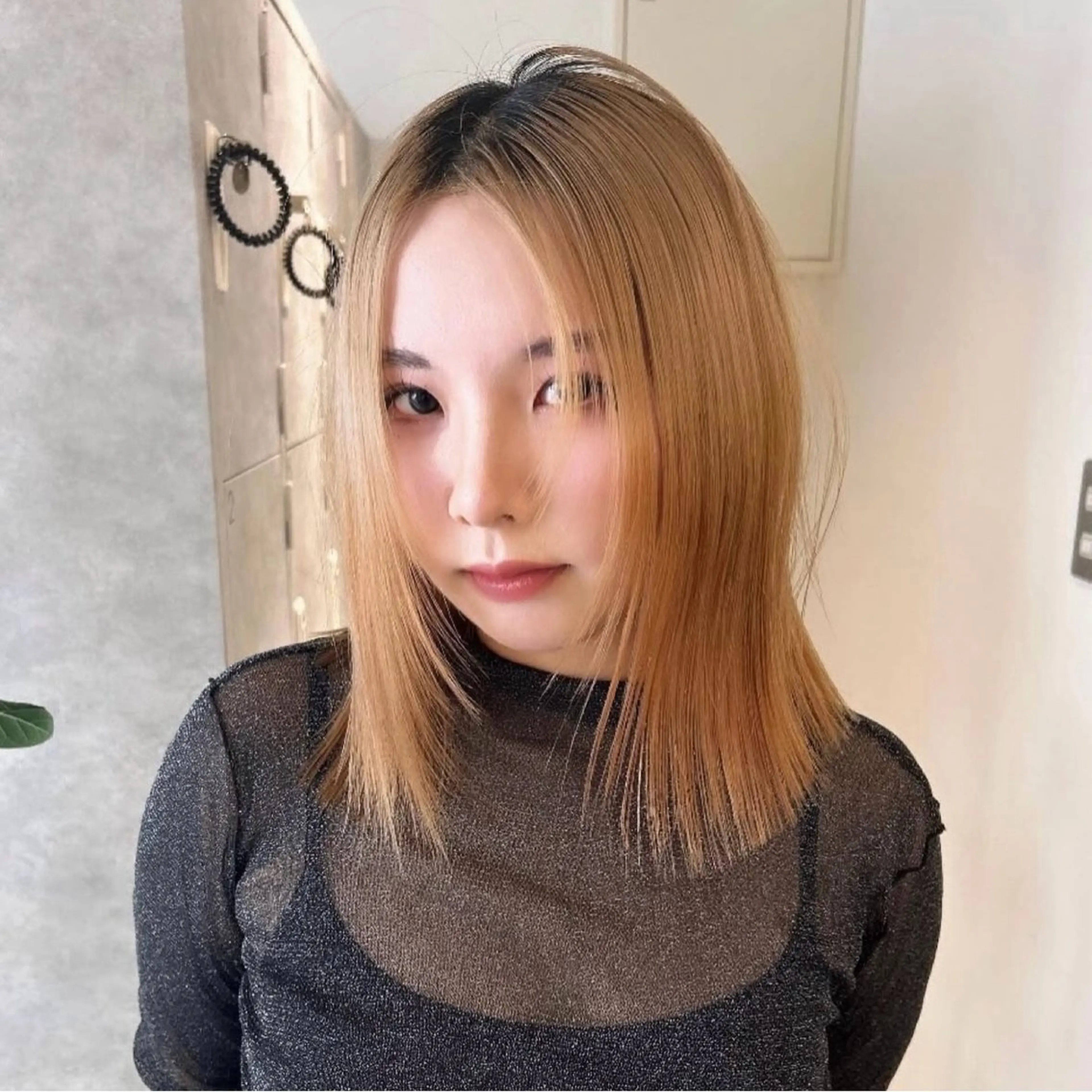 ミディアム moon/髪質改善/ ブリーチ/レイヤー☪のヘアスタイル