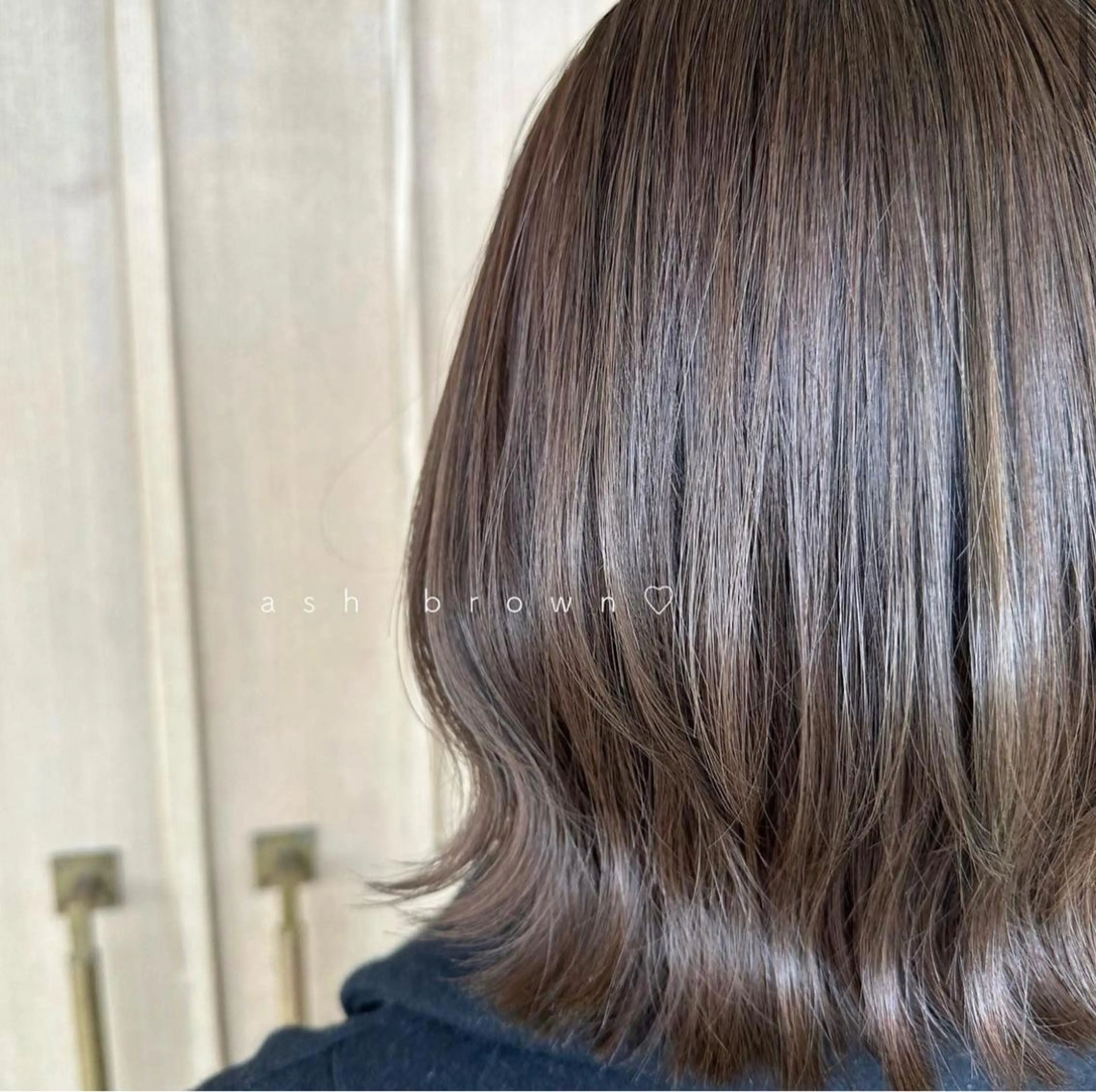 ミディアム カラー アッシュ アッシュブラウン ブラウンカラー ece.所属・篠原 詩菜のヘアスタイル