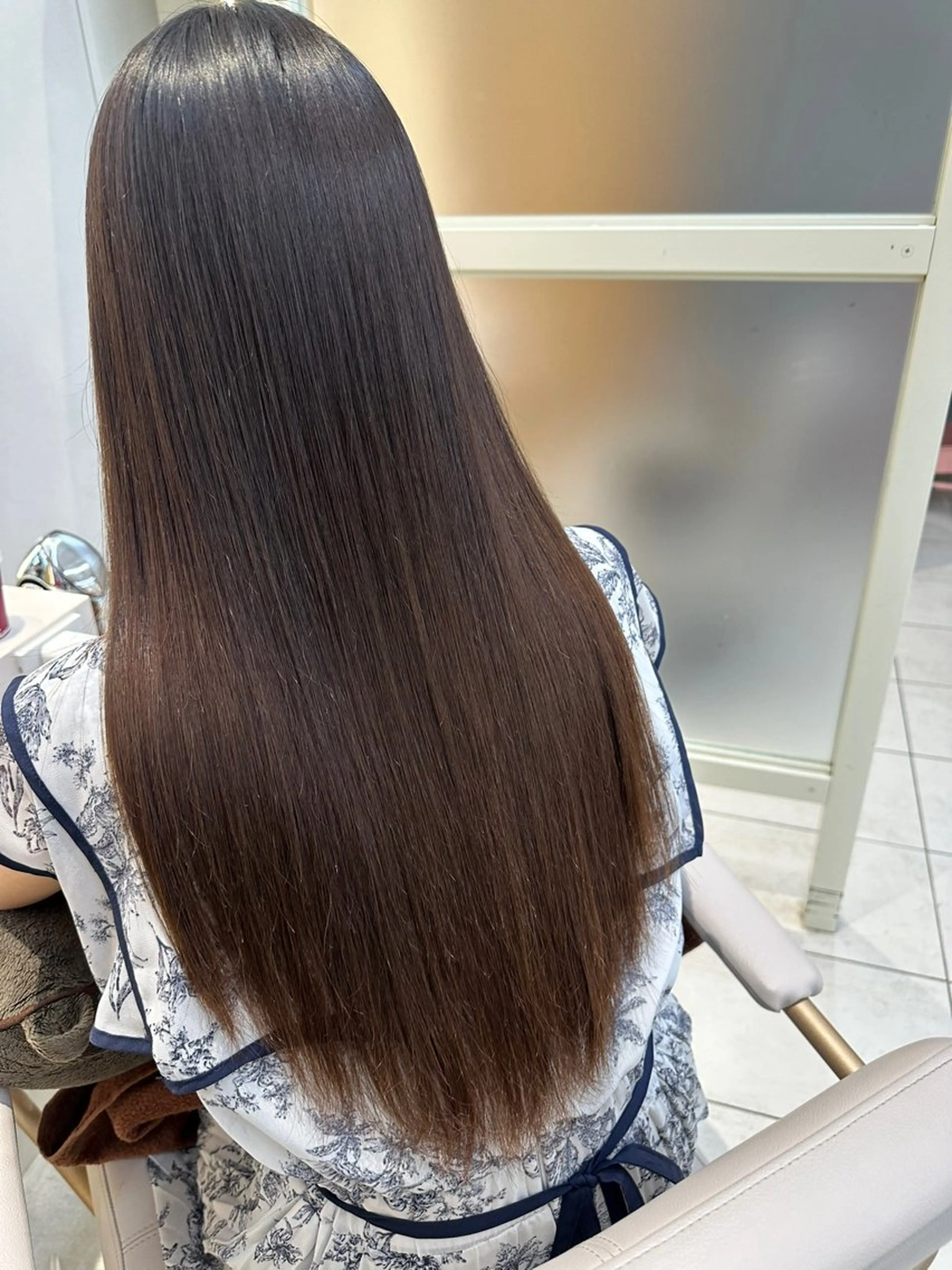 ロング oto🎀×美髪× シースルー前髪🤍のヘアスタイル