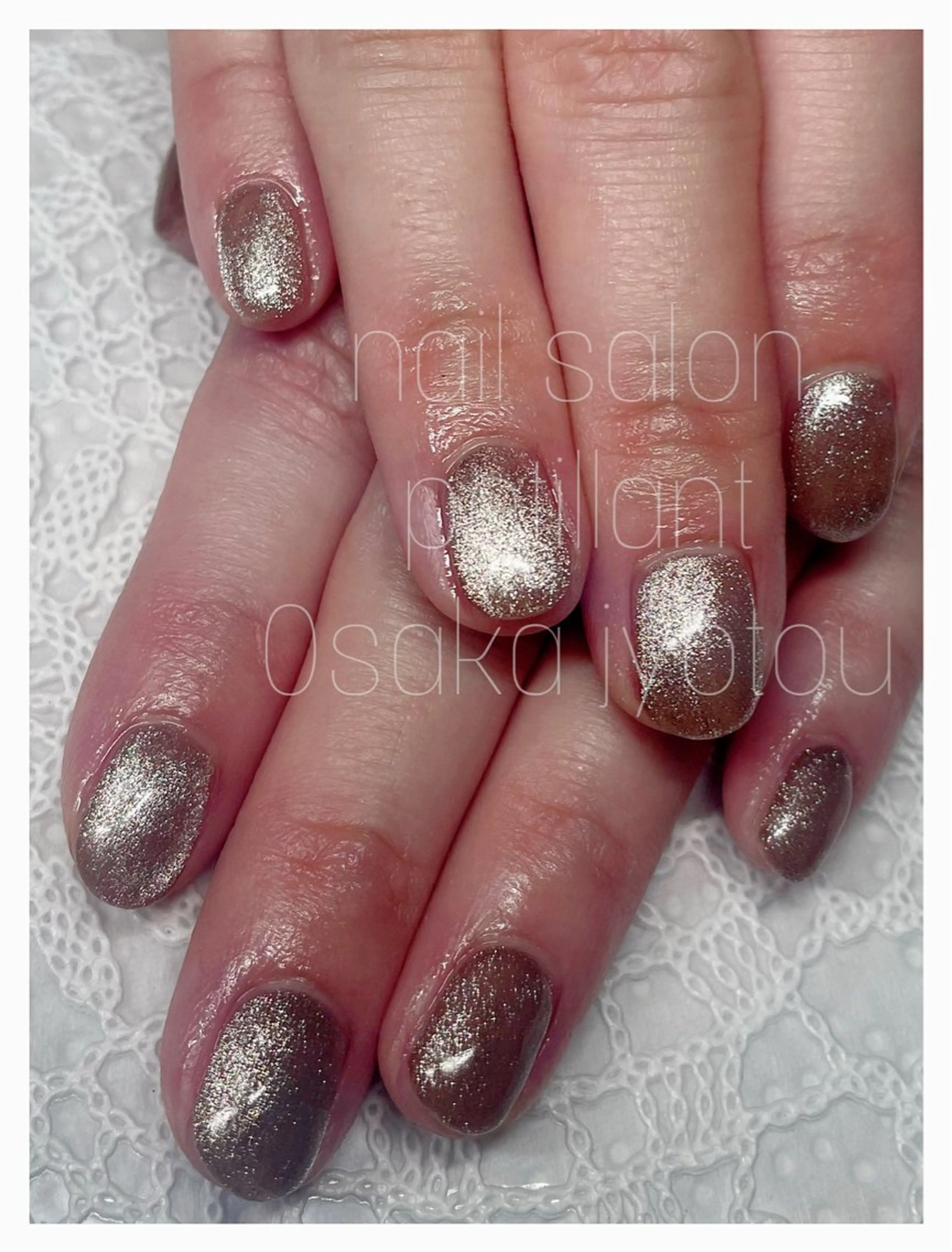 ネイル ブラウン キラキラネイル マグネットネイル petillant所属・nail salon petillantのネイルデザイン