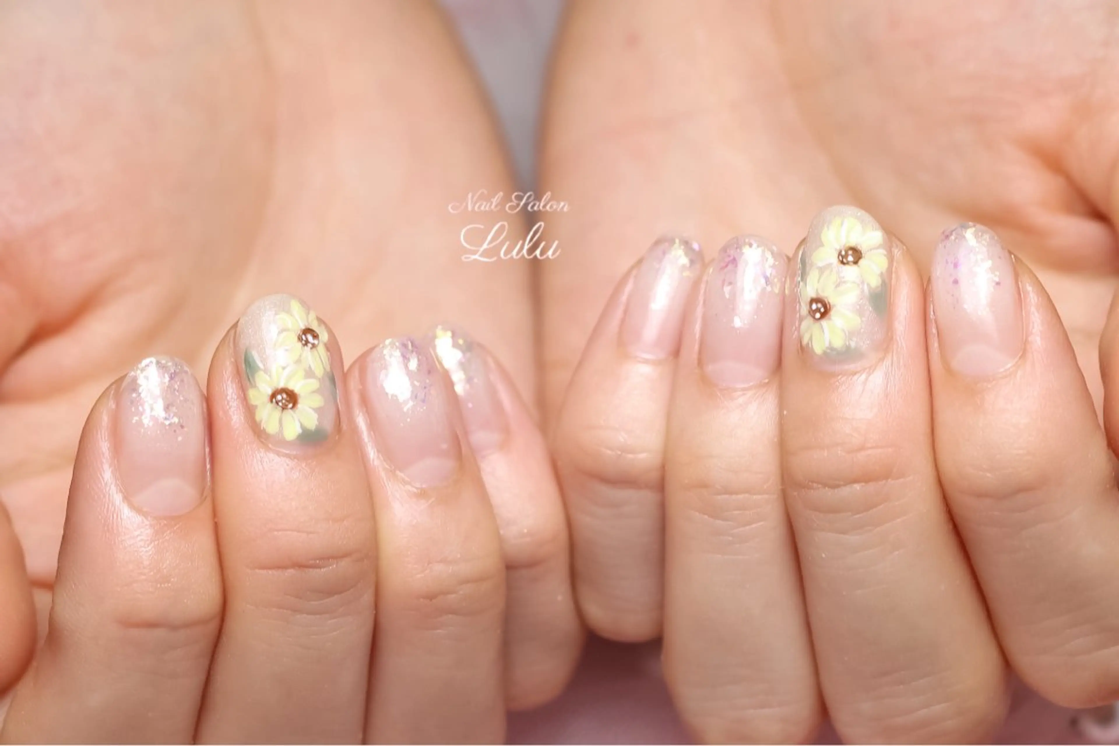 ネイル ハンドネイル Lulu nail salon 南堀江店所属・西村 あやかのネイルデザイン