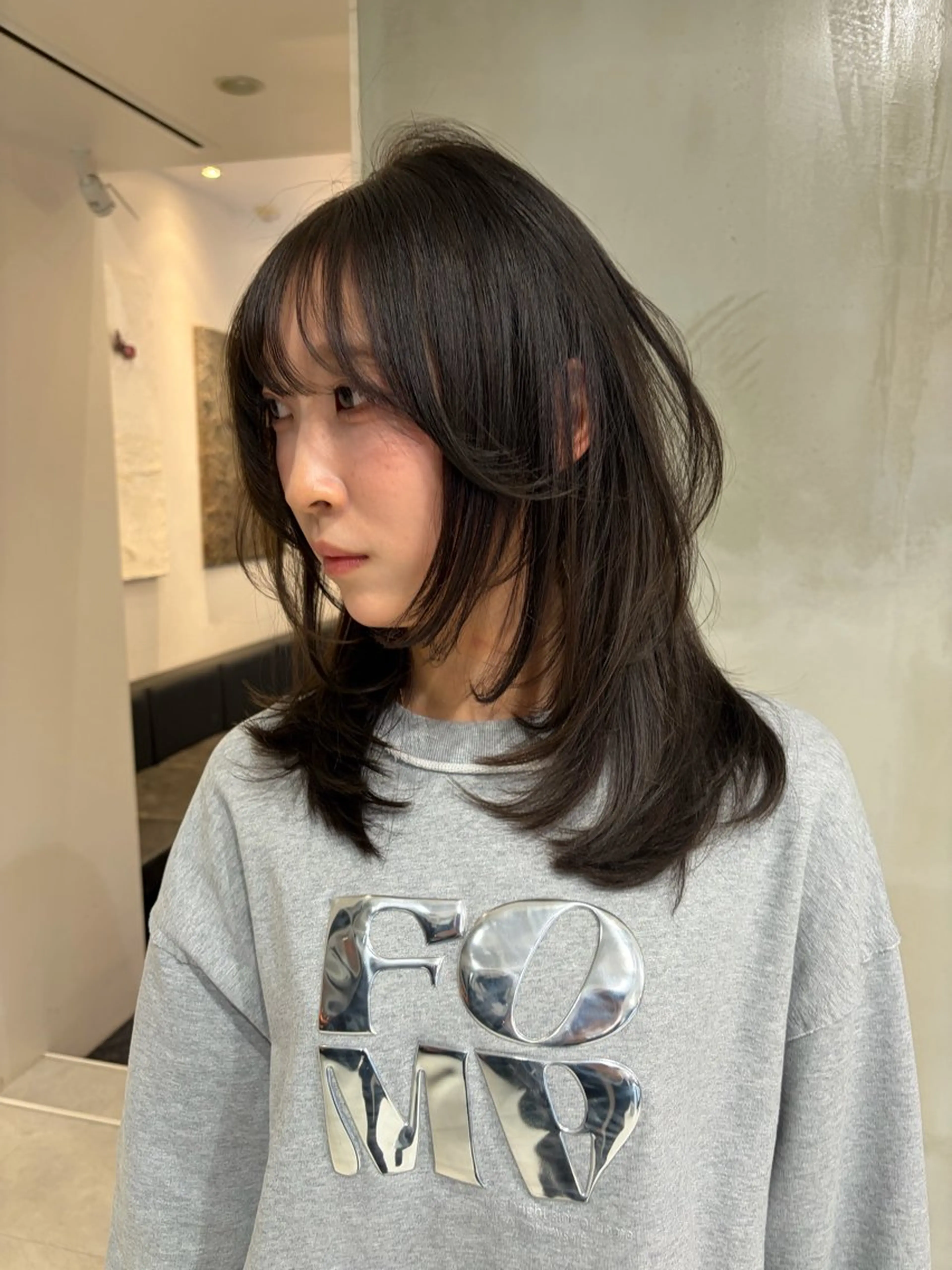 ロング カット ヘアカラー トリートメント 海野翔吾🇨🇳 ワンホンレイヤーのヘアスタイル