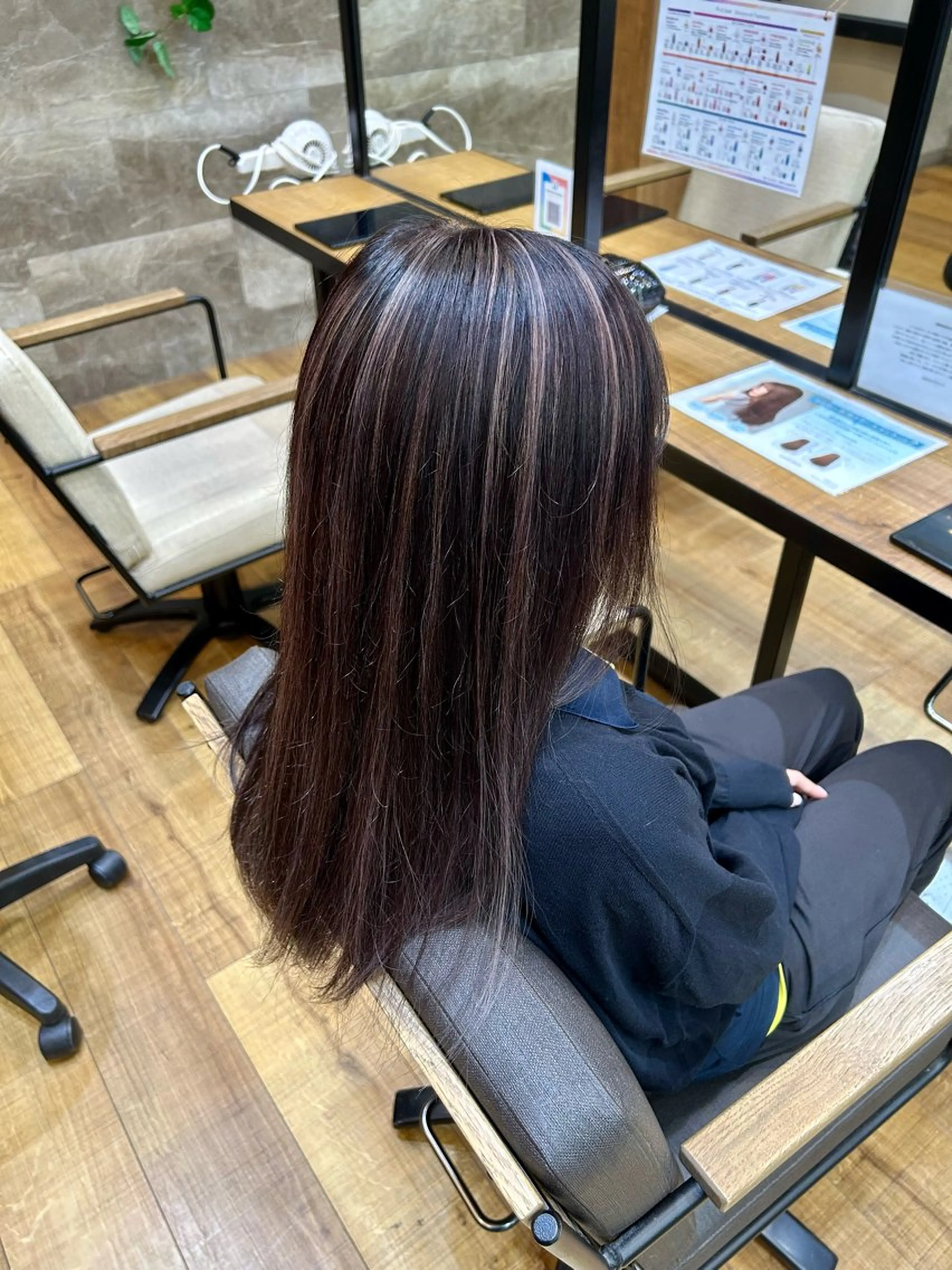 【平日限定】カット＋ケアハイライト＋カラー＋トリートメント⭐️の写真