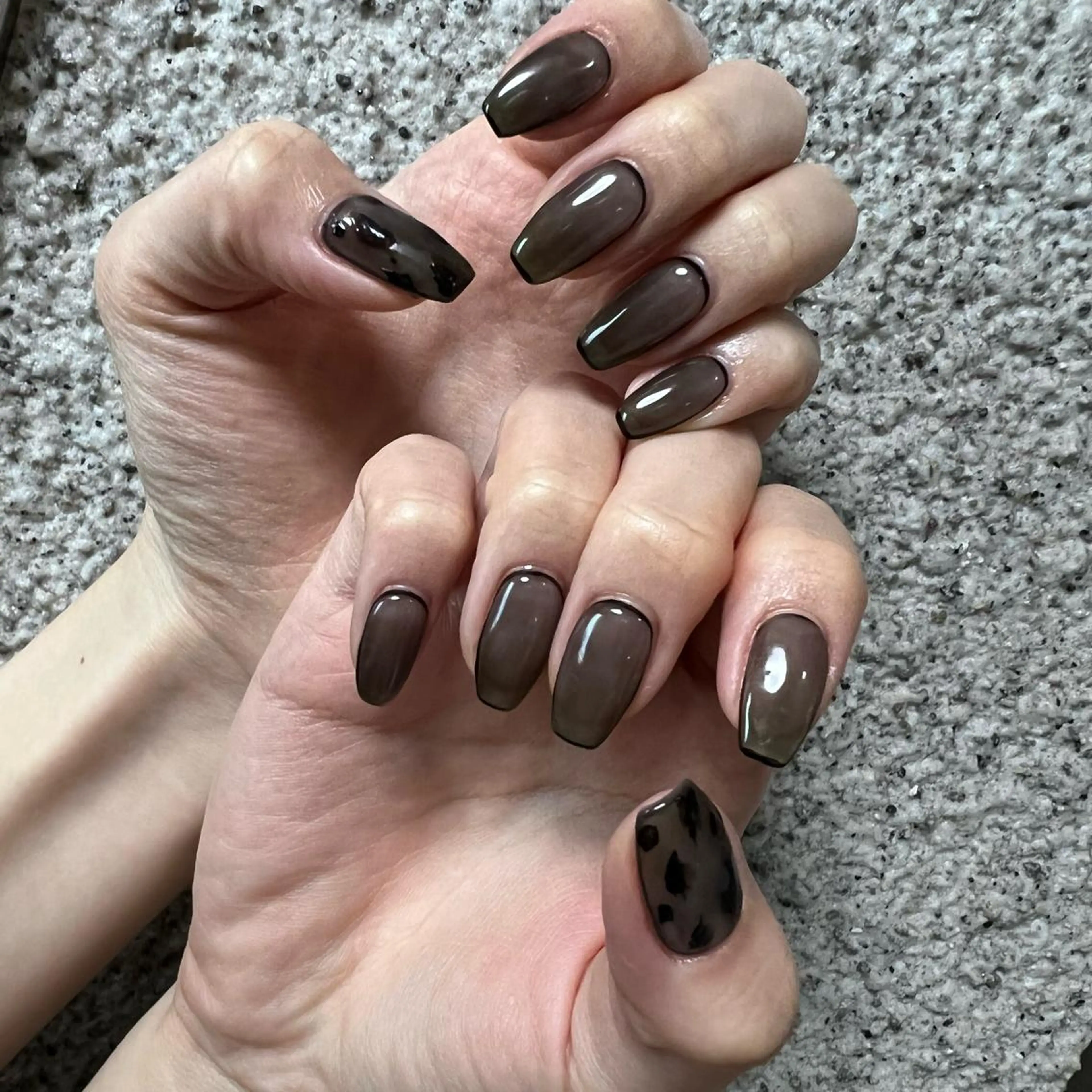 ネイル アニマル柄 アートネイル フラワーネイル ジェルネイル 韓国ネイル ハンドネイル フットネイル nail salon mieux(ミュー)のネイルデザイン