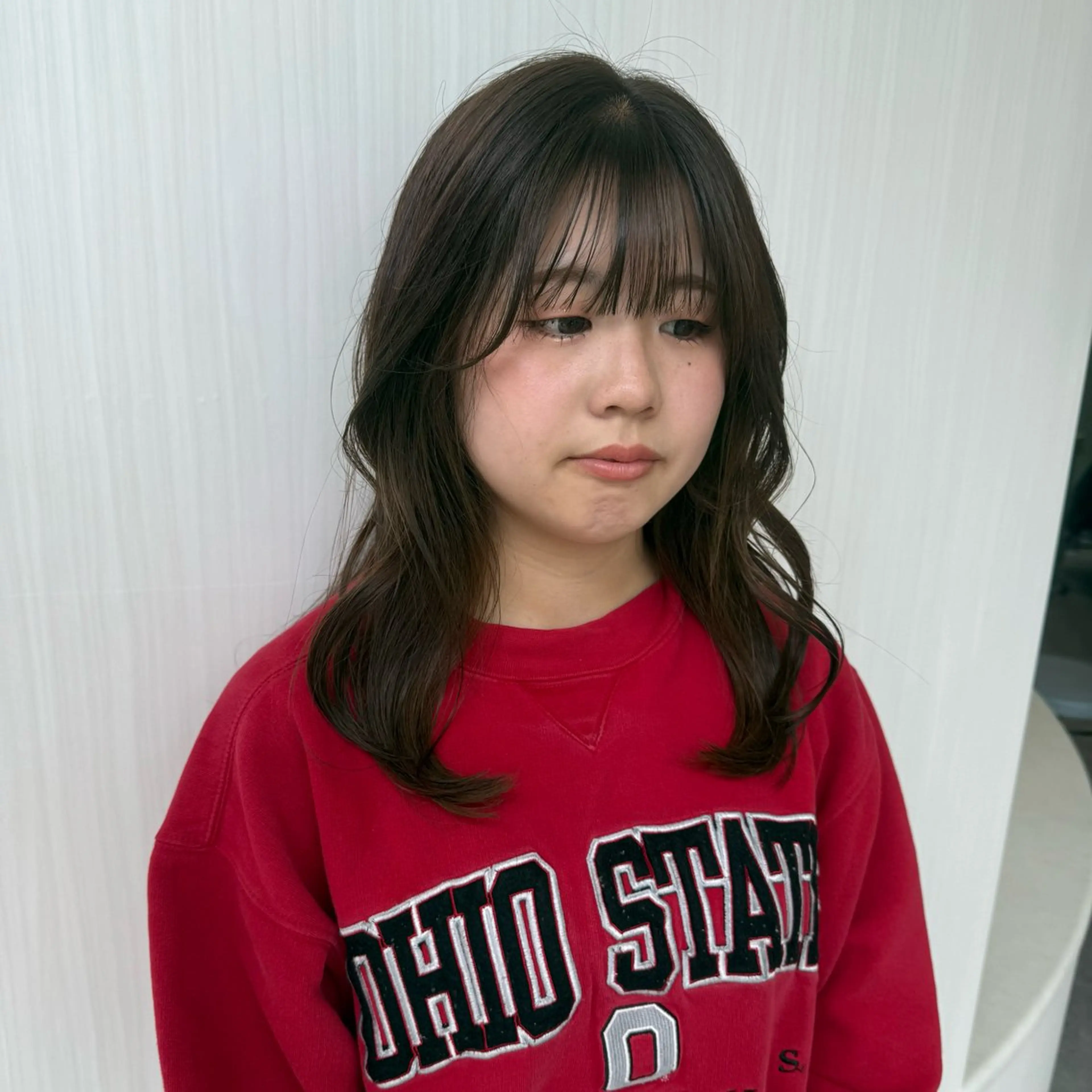ミディアム カラー 花島 来愛のヘアスタイル