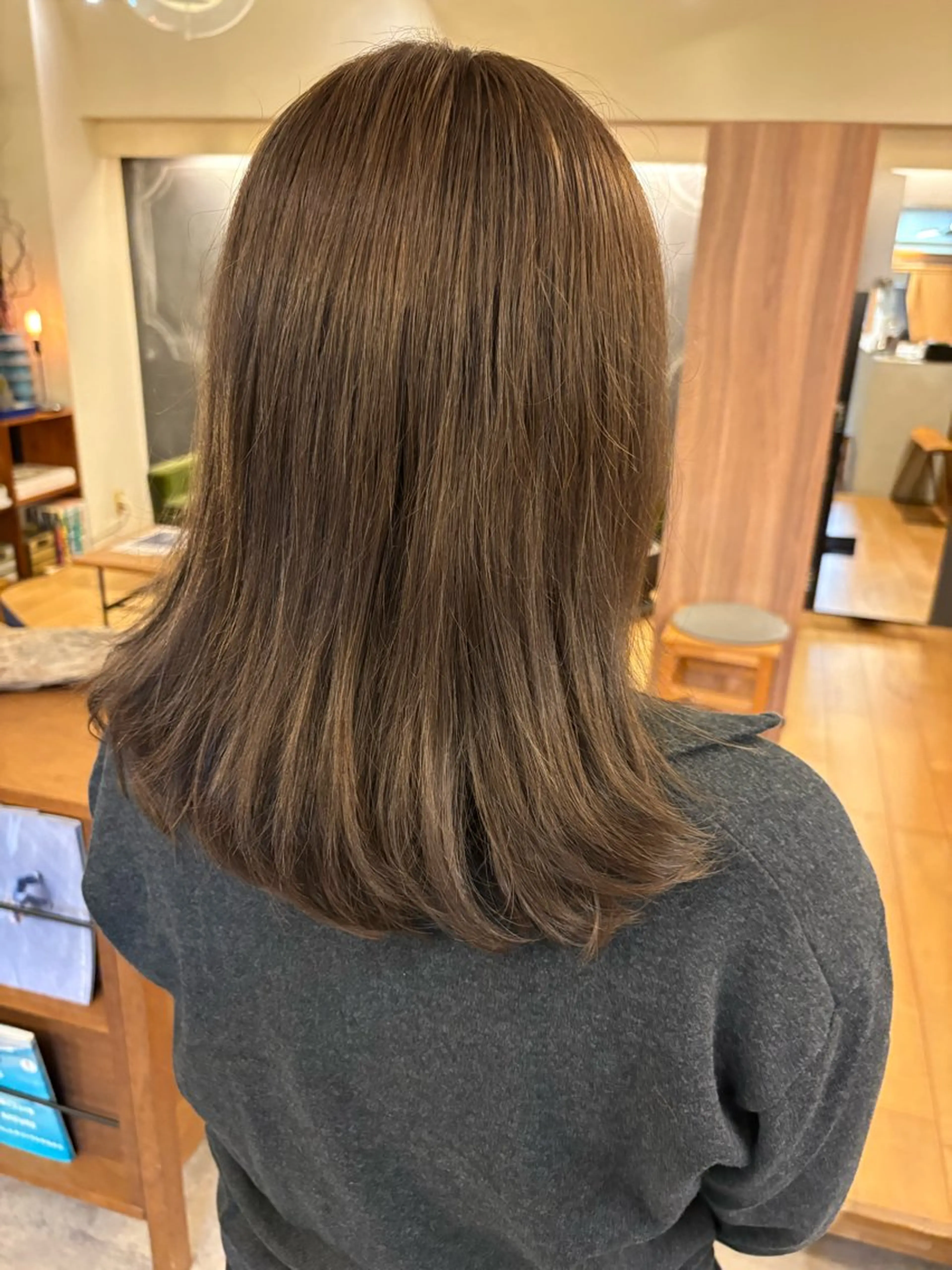 ミディアム カラー ベージュカラー オリーブベージュ ヘアカラー CUEON./栁沼 光希のヘアスタイル