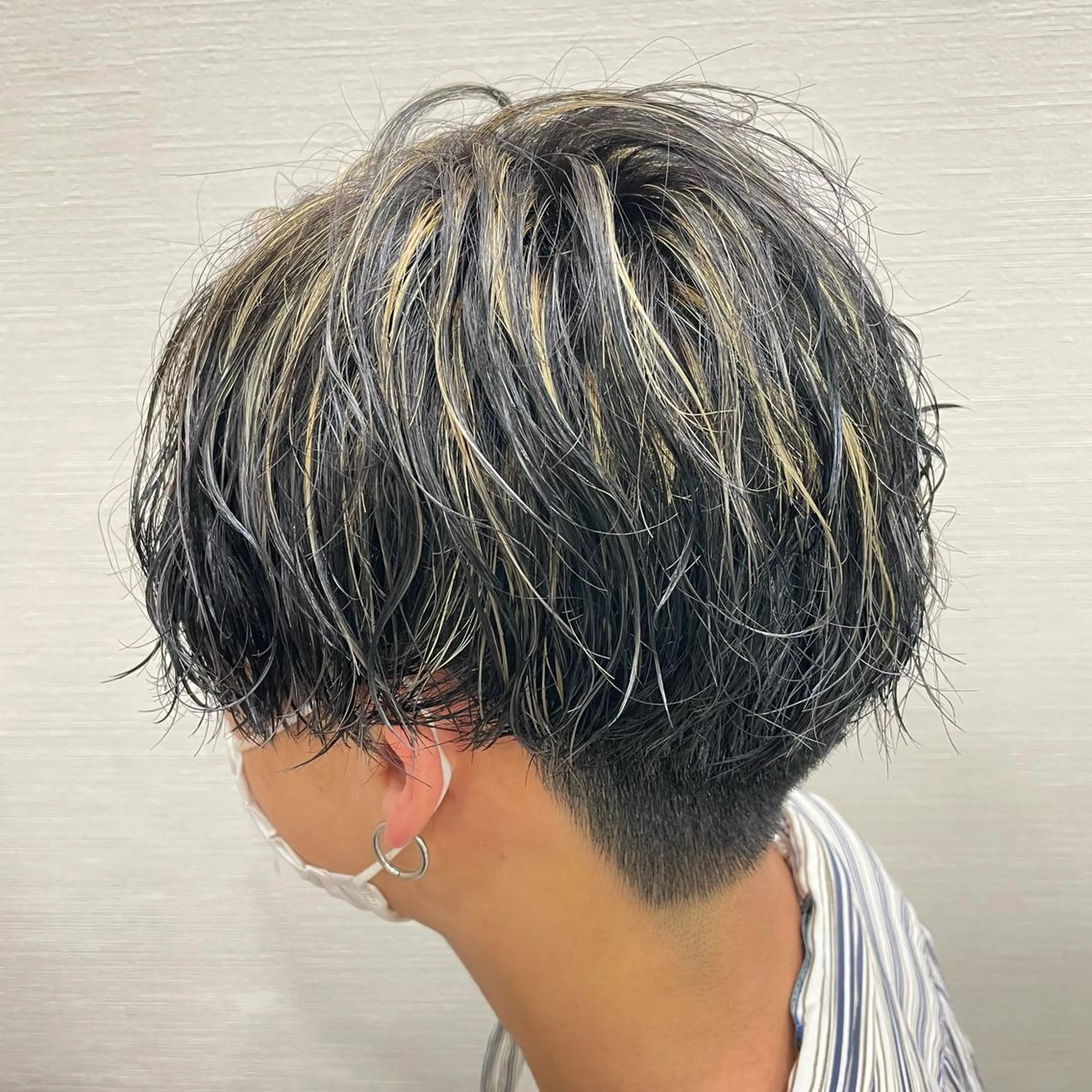 ショート カラー メンズ メンズハイライト ハイライトカラー ハイライト 🦋髪質改善 今宮梨沙🦋のヘアスタイル