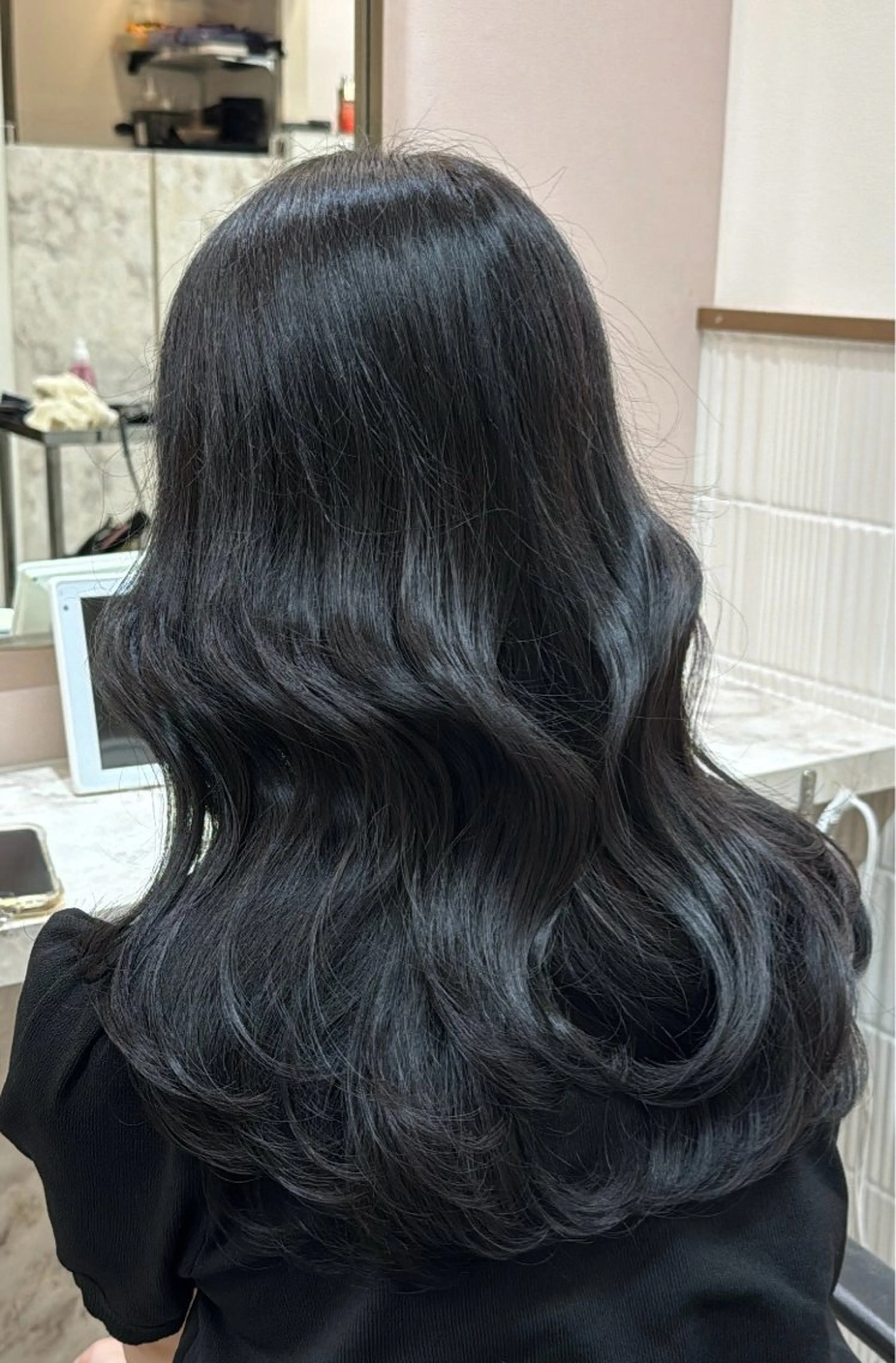 ロング ヘアカラー トリートメント LallYou金山所属・中村 紅葉のヘアスタイル