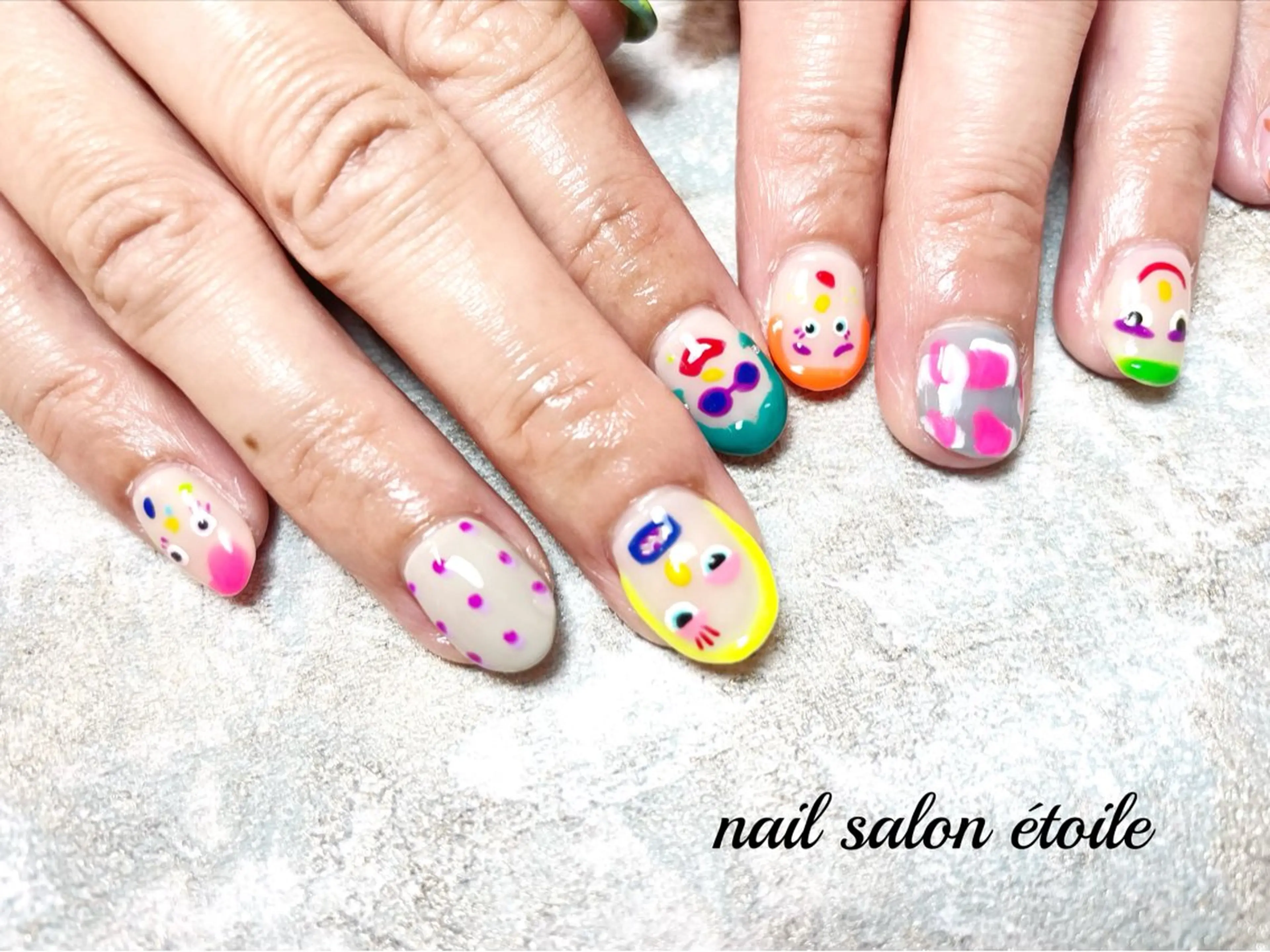 ネイル アートネイル ドット 持ち込み ハンドネイル nail salon étoileのネイルデザイン