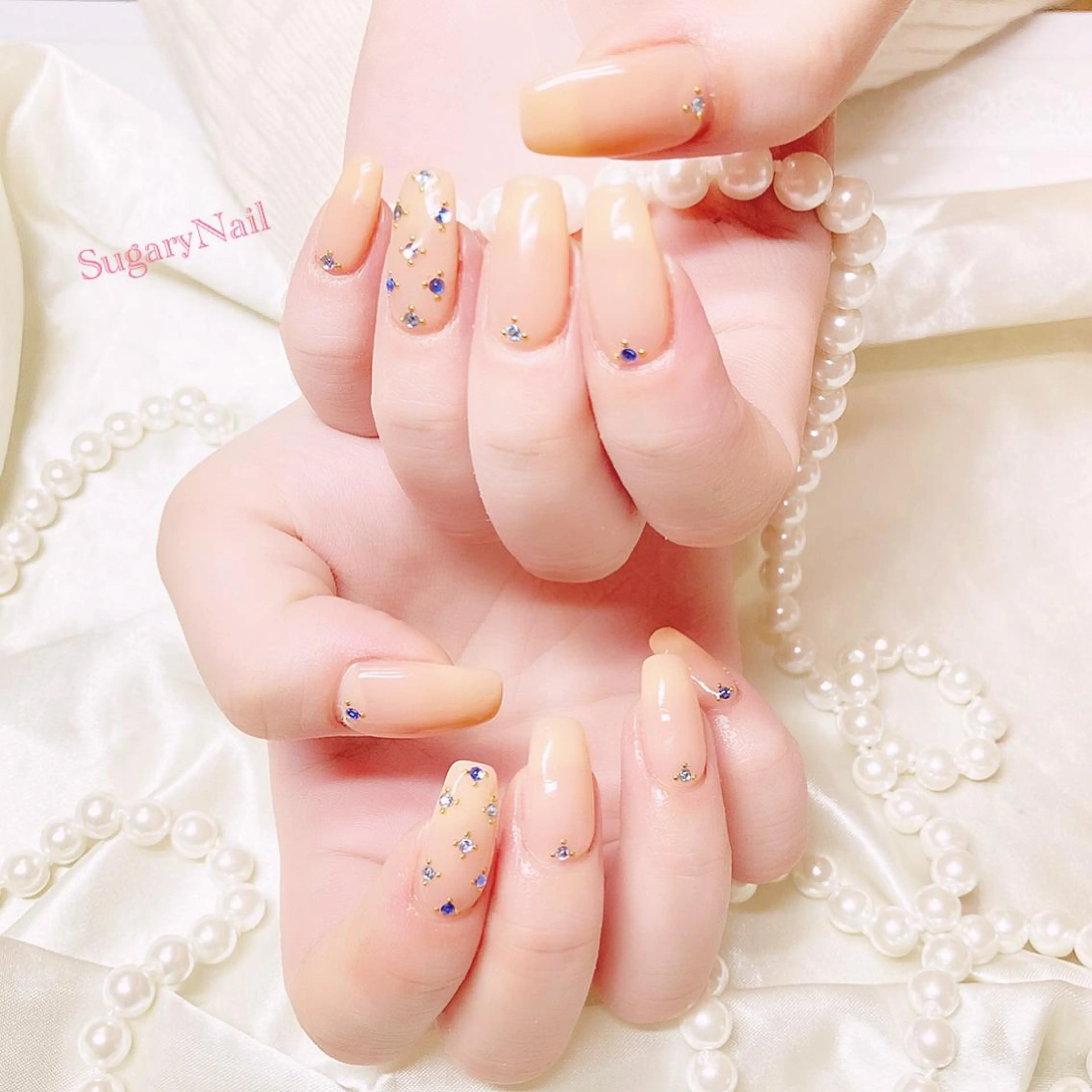 ネイル ストーンネイル SugaryNail Rinaのネイルデザイン