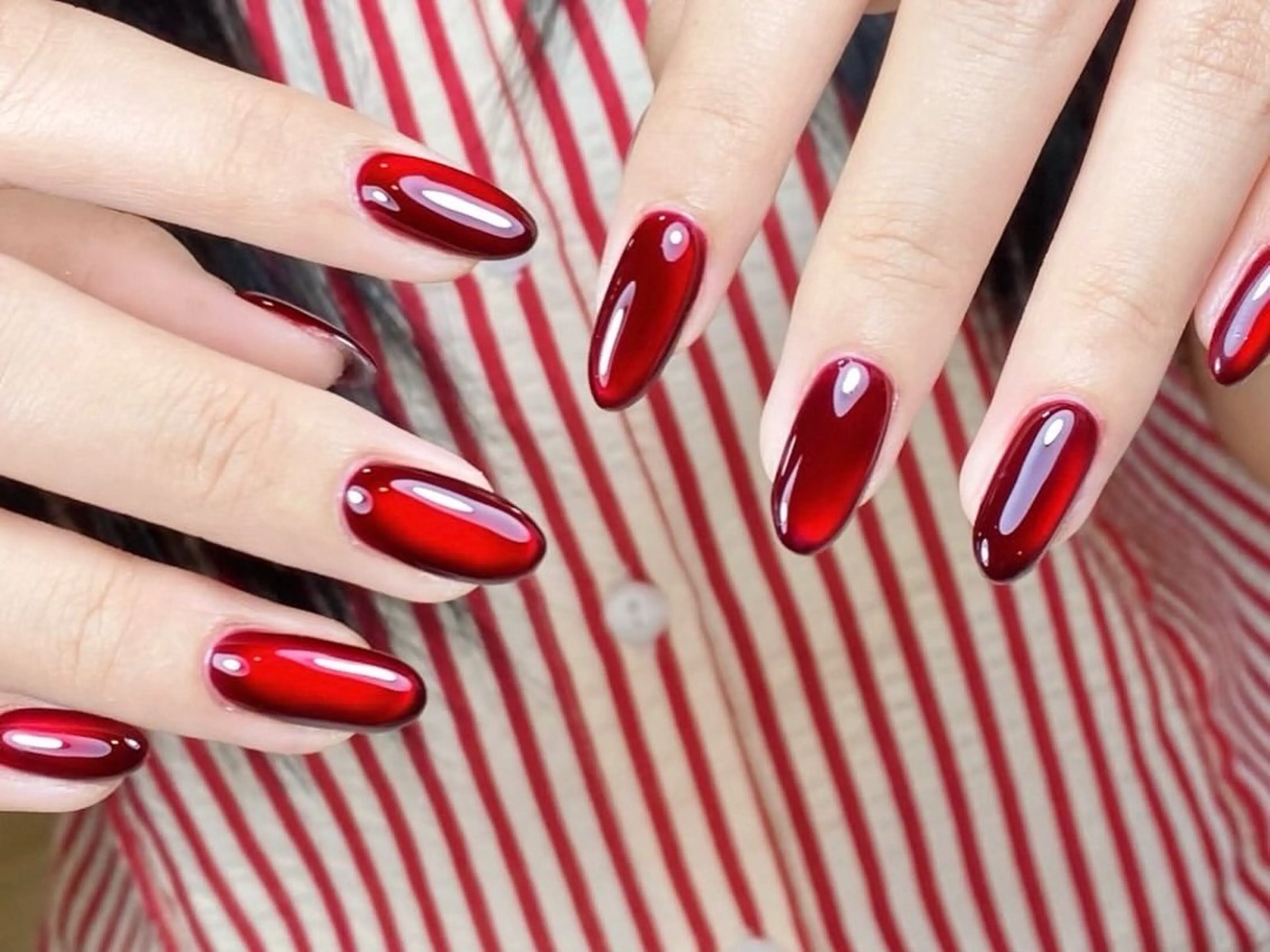 ネイル ハンドネイル ハンドケア Nova Nail Osakaのネイルデザイン