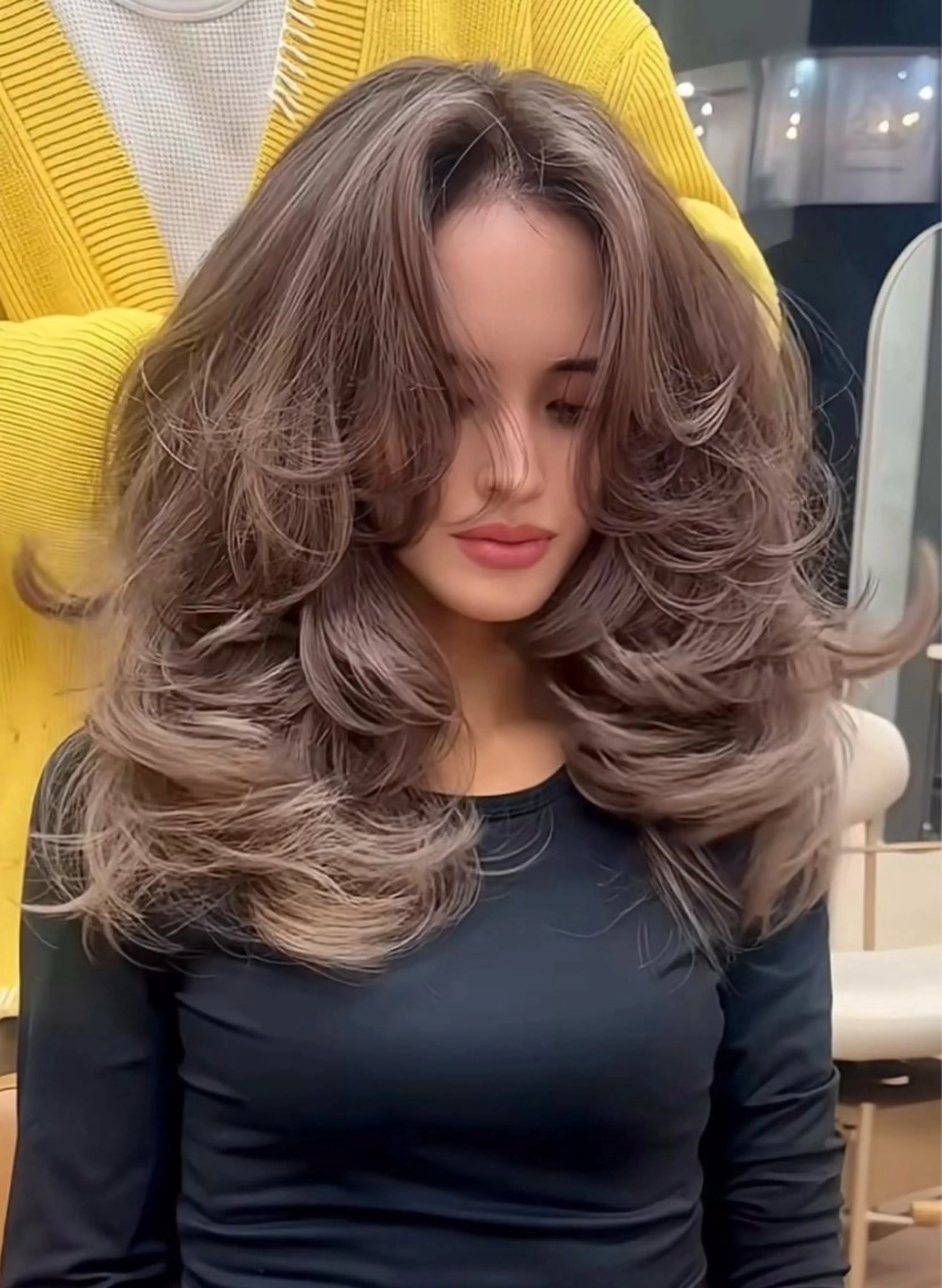 ロング ハッシュカット 韓国風ヘア レイヤーカット NU/EN所属・kouji koujiのヘアスタイル