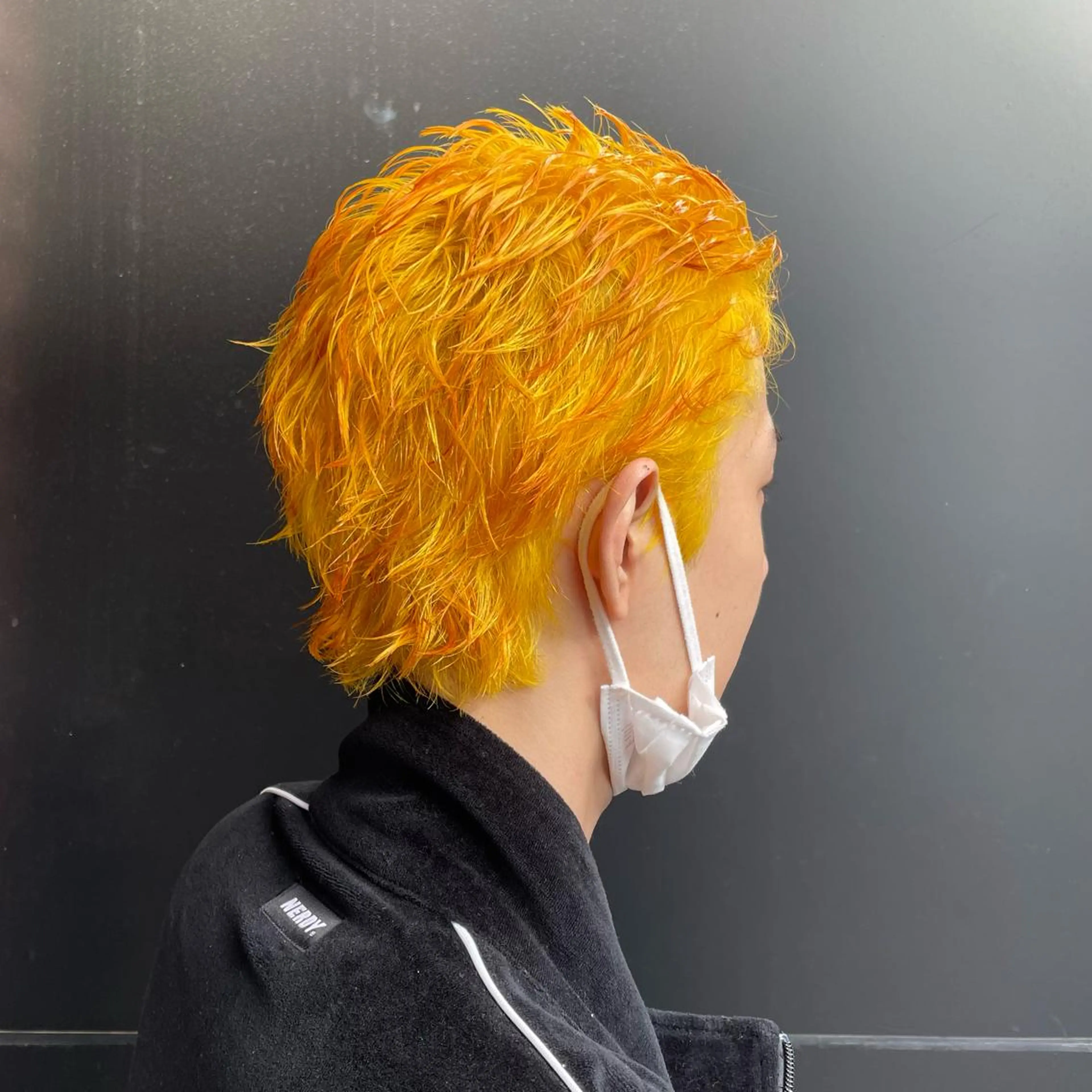 ショート カラー メンズ オレンジ カット ヘアカラー トリートメント 【柏メンズパーマ職人 】店長　KAZUMAのヘアスタイル